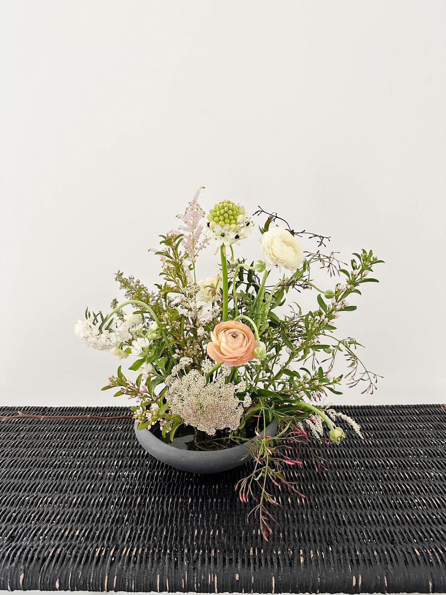 Spring is coming and it is taking me back to these frothy little babies (using your great word @katybellinteriors ) that I made a few years back. Love some wild, always!