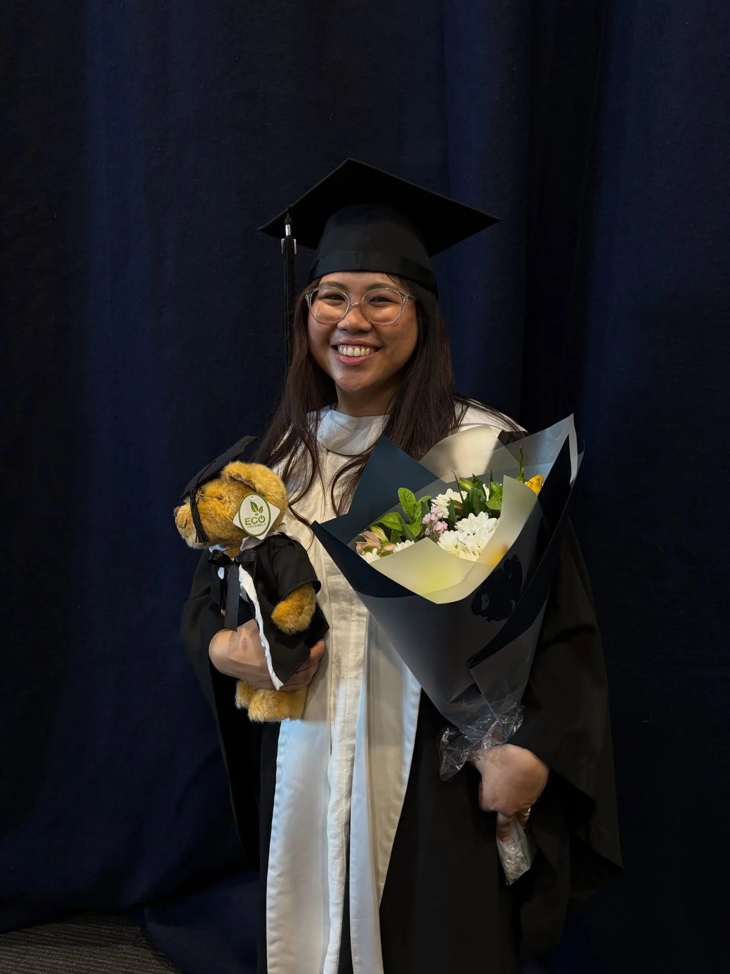 Received my Master of Design degree from @griffithuniversity @qcadgriffith yesterday, and it feels so unreal! All the hard work has definitely paid off, and I can say that this is one of the best decisions I&rsquo;ve ever made. I&rsquo;m forever grat