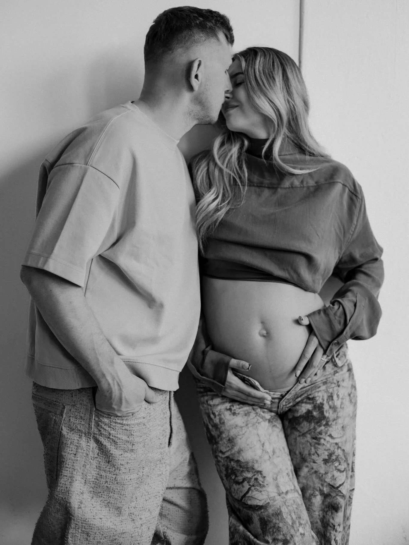 🌸 S&Uacute;ŤAŽ PRE BUD&Uacute;CE MAMIČKY 🌸
Si tehotn&aacute; alebo pozn&aacute;&scaron; niekoho, kto pr&aacute;ve čak&aacute; b&aacute;b&auml;tko? 🤍
Zapoj sa do s&uacute;ťaže o tehotensk&eacute; fotenie!
📸 Čo m&ocirc;že&scaron; vyhrať?
✨ Profesio