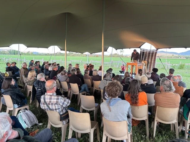 Du théâtre sur la plaine