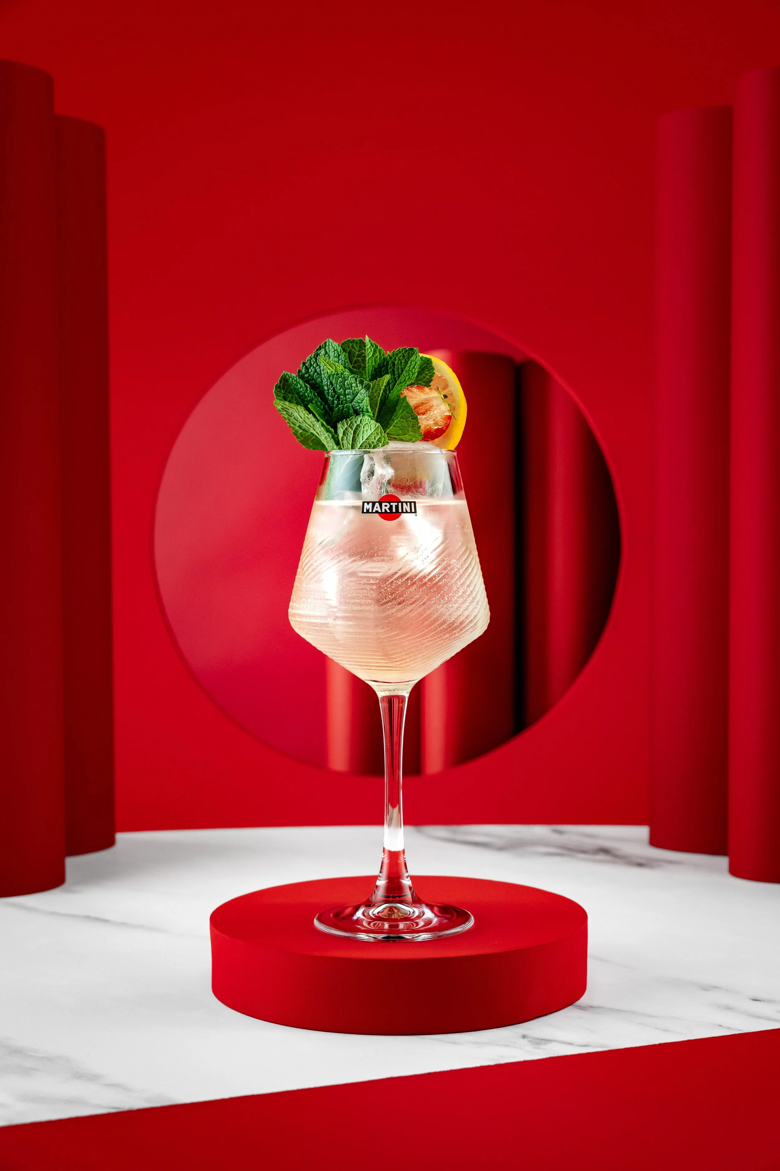 Martini Bianco Spritz_Digital+Web-6-min.jpg