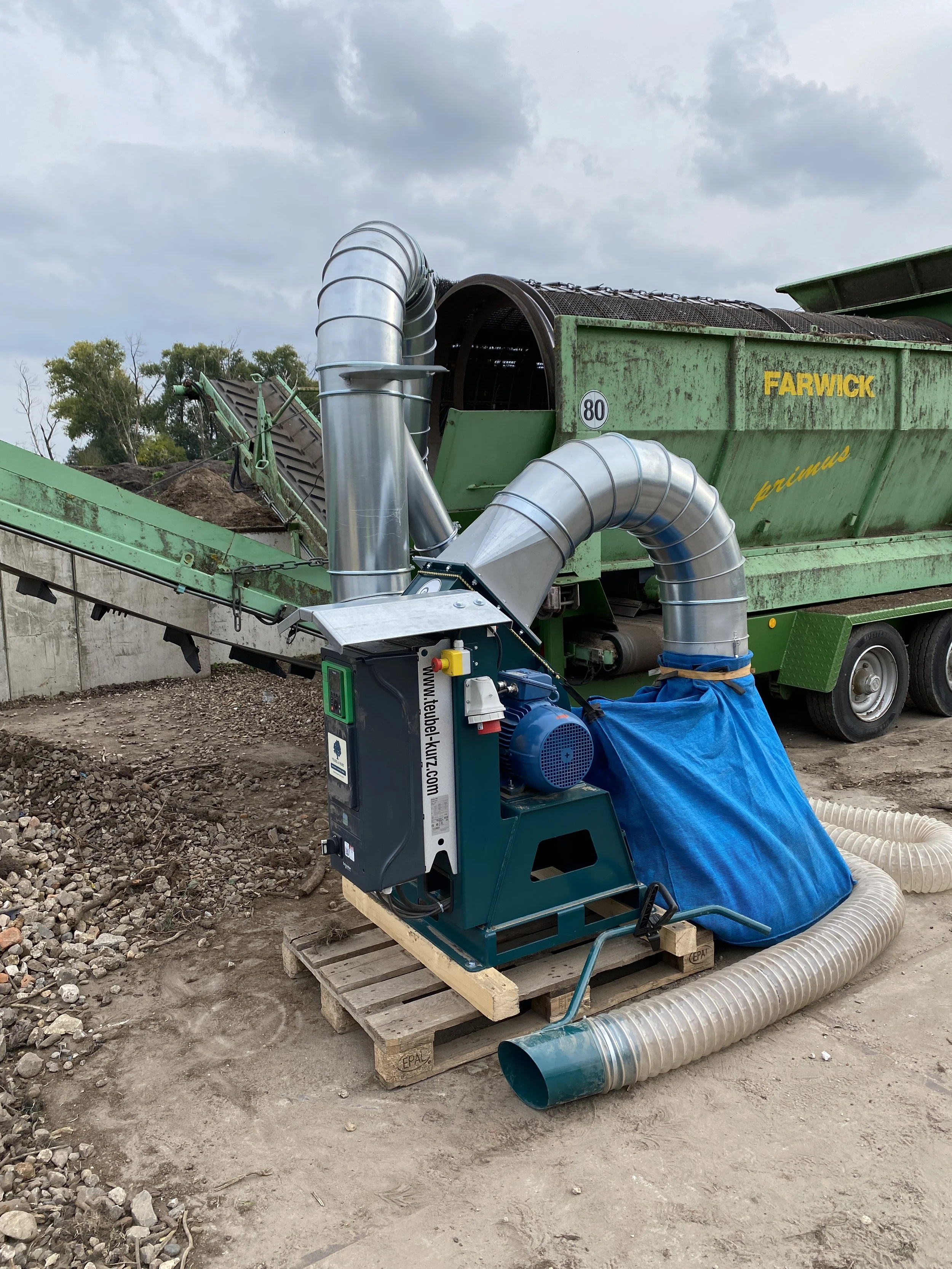 TUKWIND BASIC 7+Handsauger1.JPG