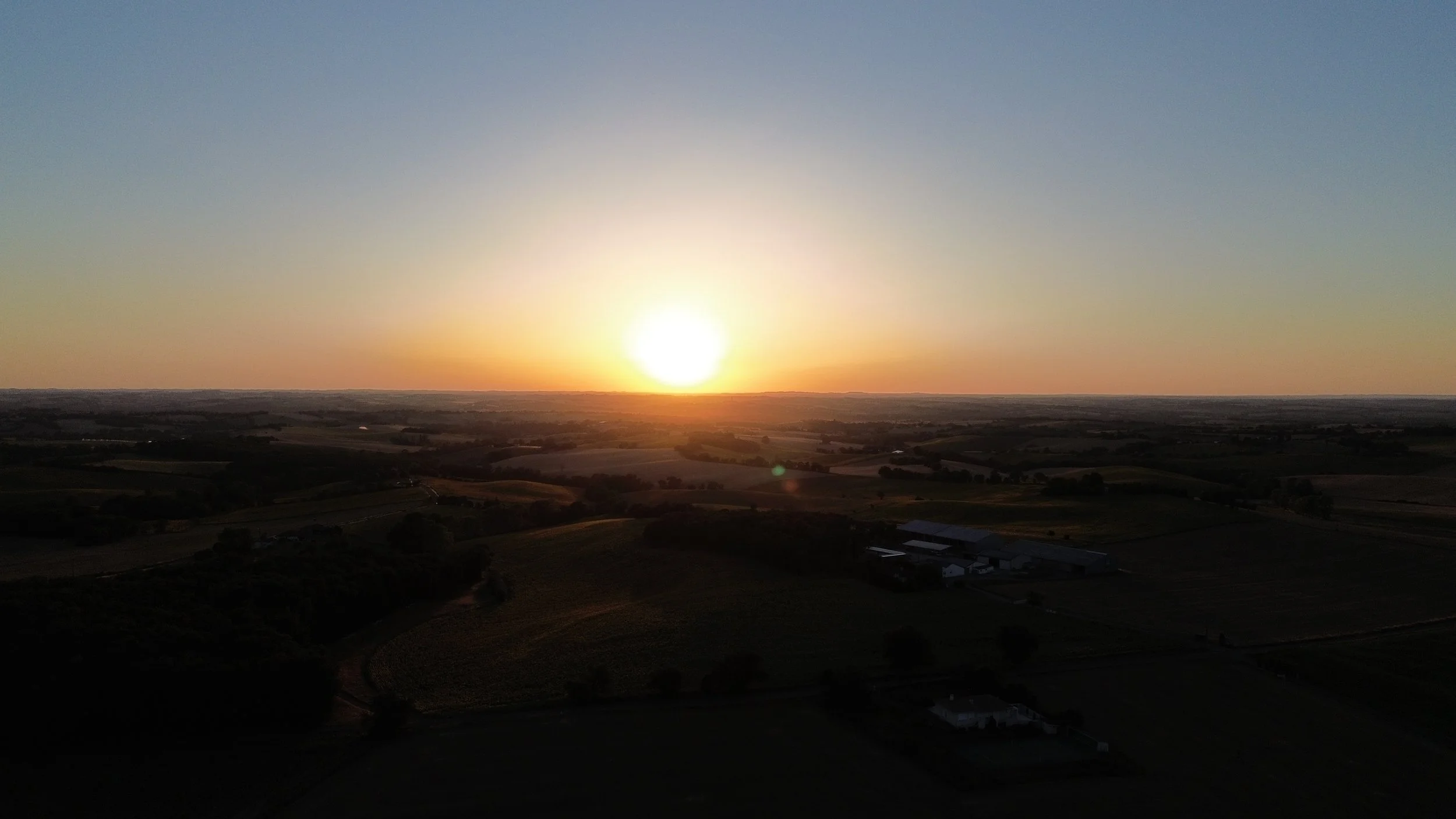 dji_fly_20250710_212150_528_1752175550625_photo.jpg