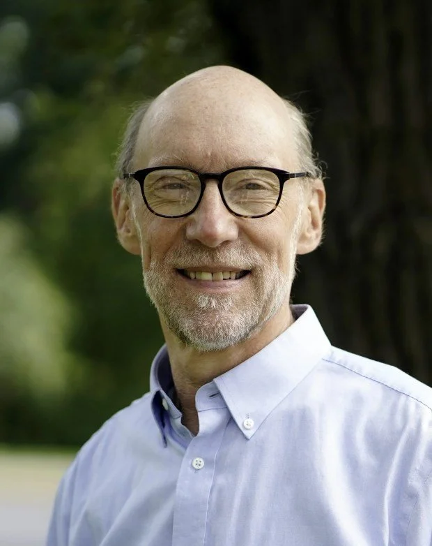 Headshot of State Representative Jim Davnie