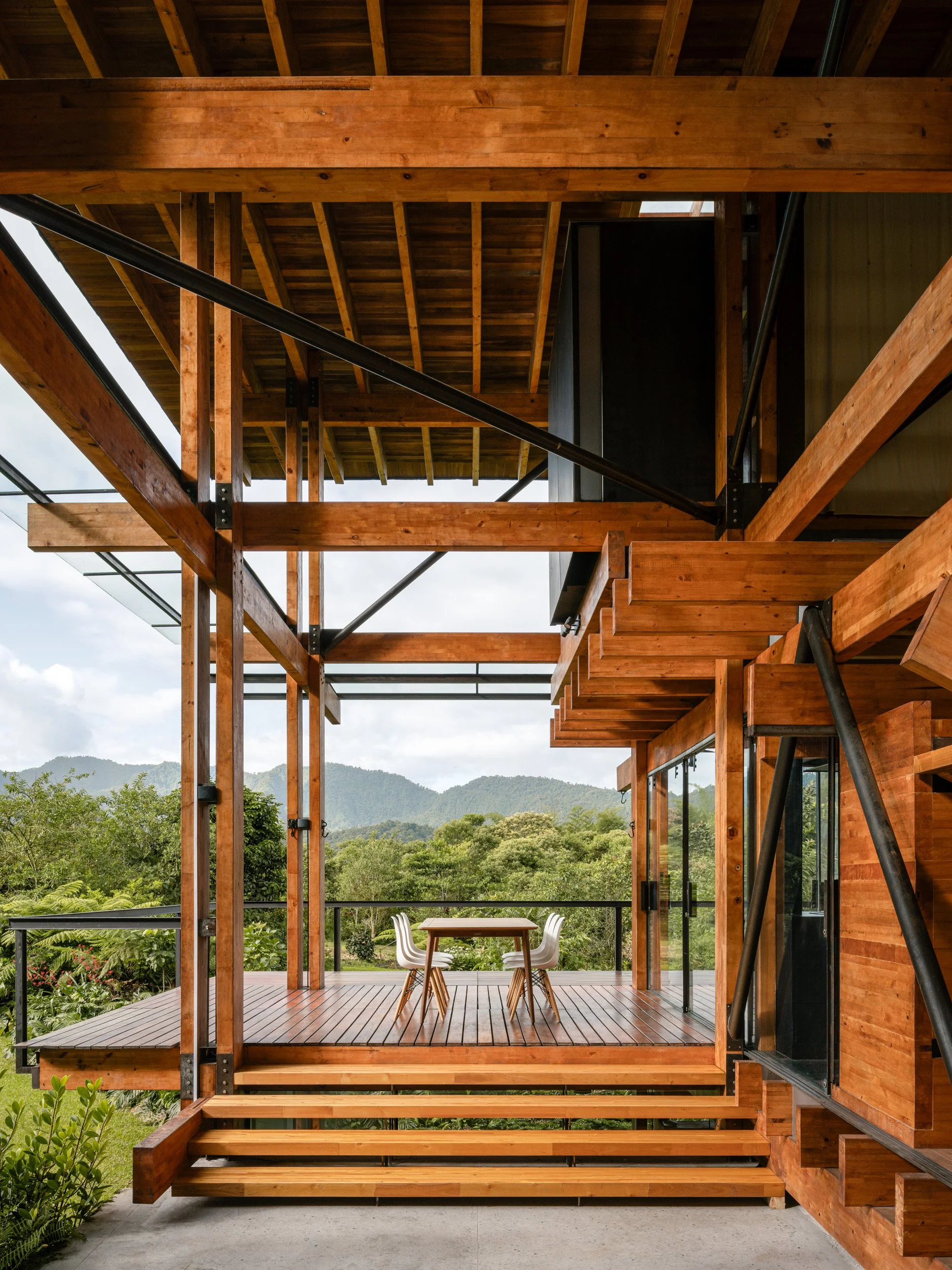 House Taller General Jose María Sáez Ecuador Andes timber frame nature Mindo pitaya botanic garden
