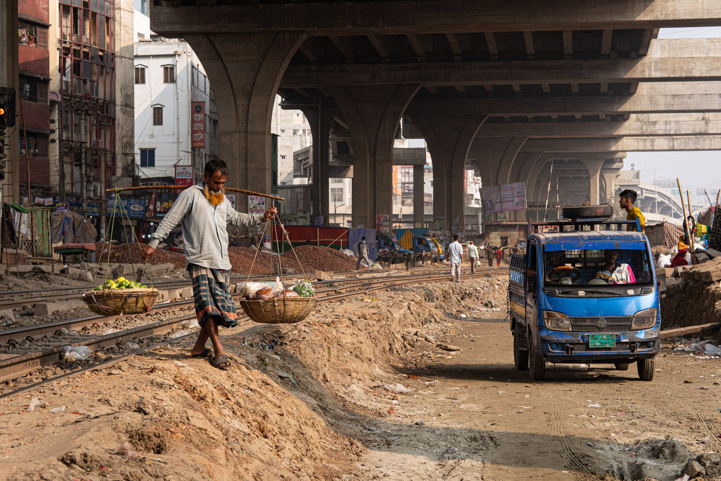 La vie le long des rails