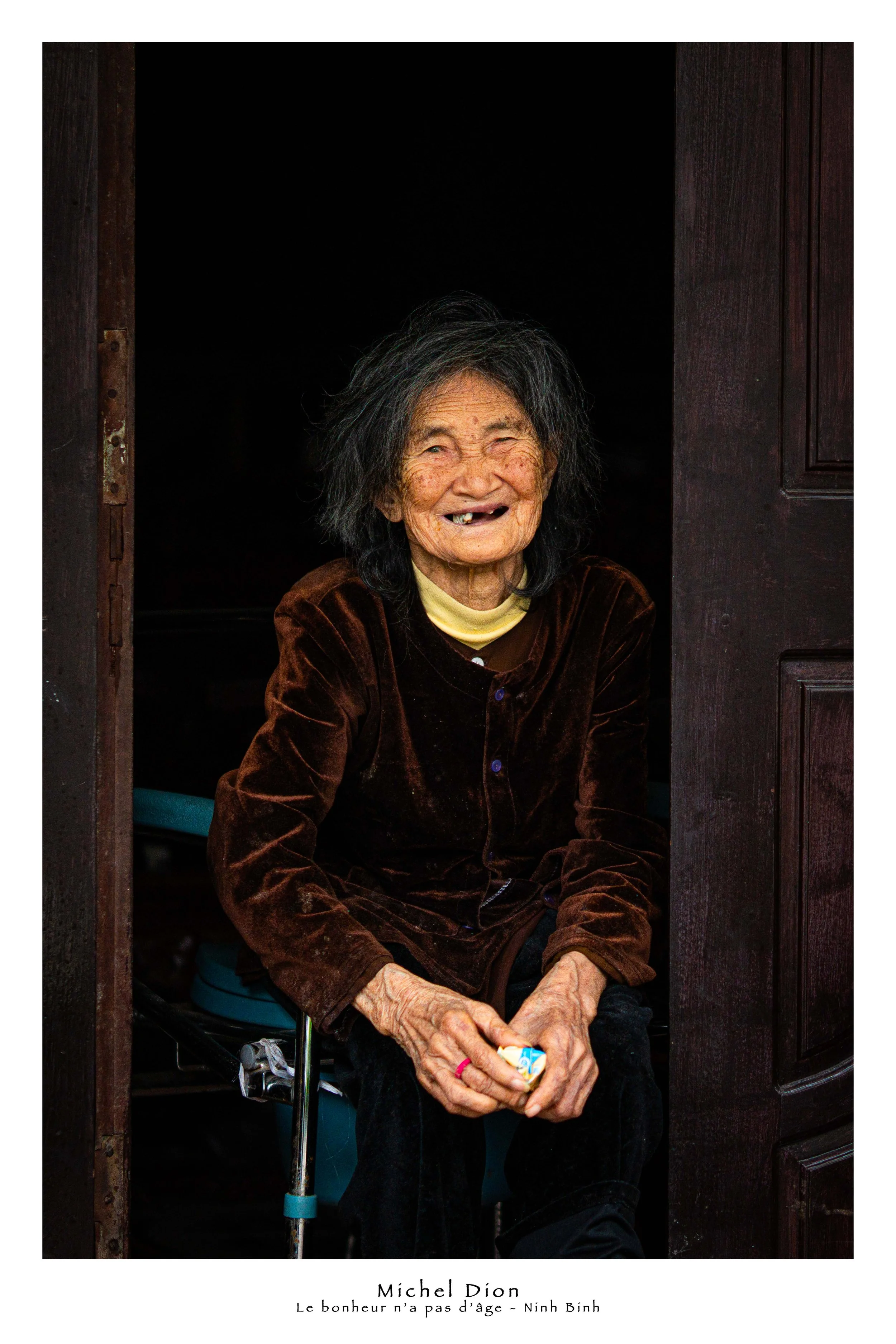 Ninh Binh 20250410 Le bonheur n'a pas d'âge.jpg