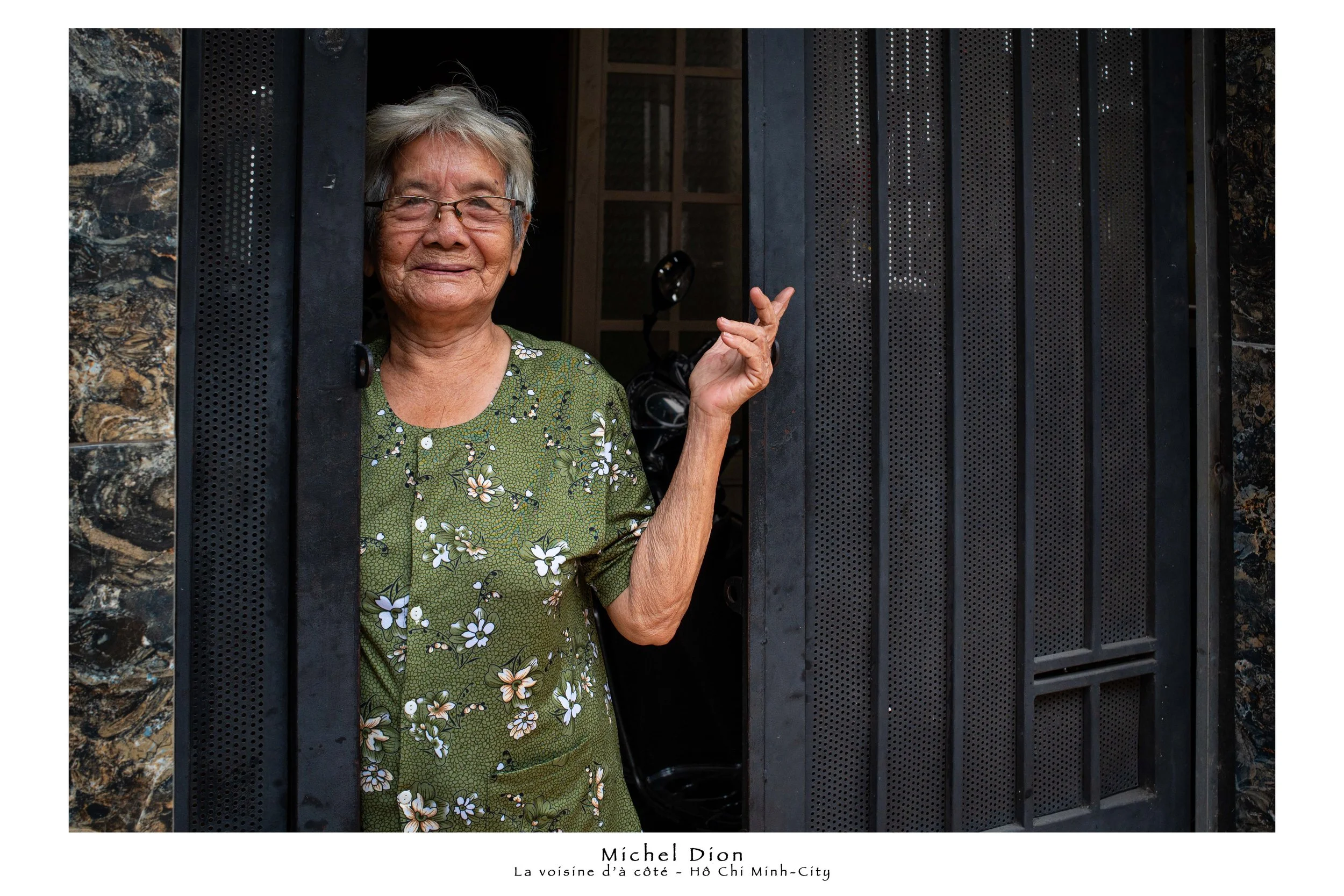 Ho Chi Minh 20250328 La voisine d'à côté.jpg