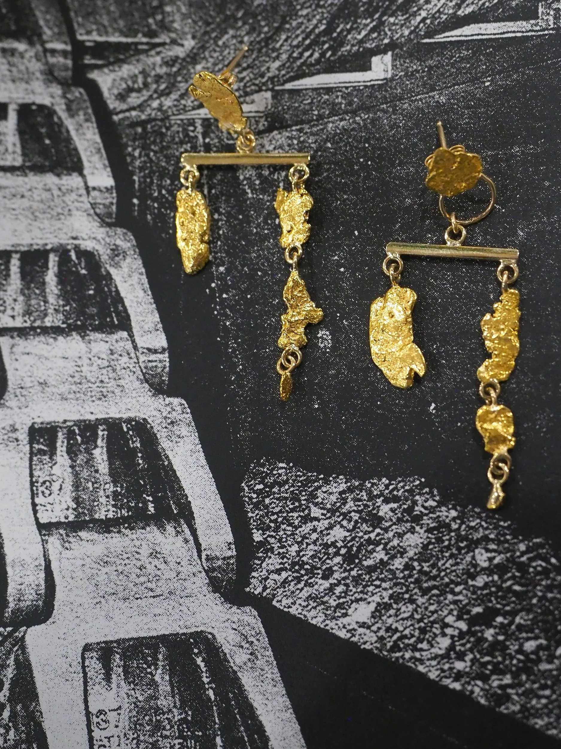 Tip the Scale Earrings