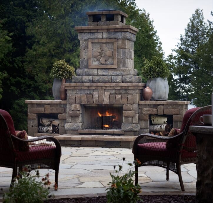 ELEMENTS OUTDOOR FIREPLACES AND KITCHENS.jpg