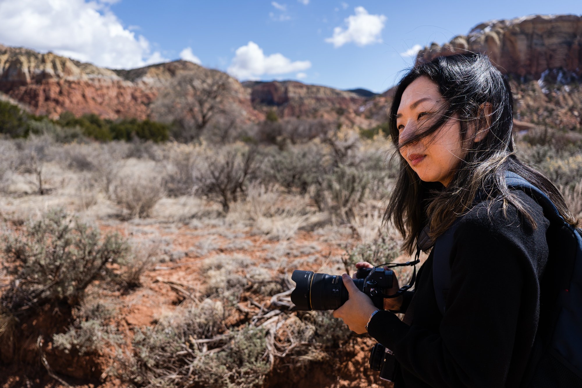 Something funny about me, I actually don't really love taking photos when I'm out (not working). I don't love carrying a big camera, and honestly, I'm not a big landscapes gal.
BUT, on this particular hike, I couldn't not take out my camera for these