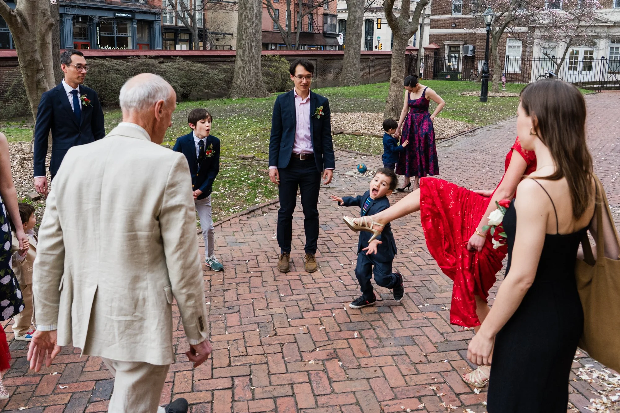 Formal family wedding photos... are necessary, yes. We joke that they're for grandma, but how often do you have all of the important people in your family in one place? And dressed up so nicely ☺️

But also, how often do you have all the important pe