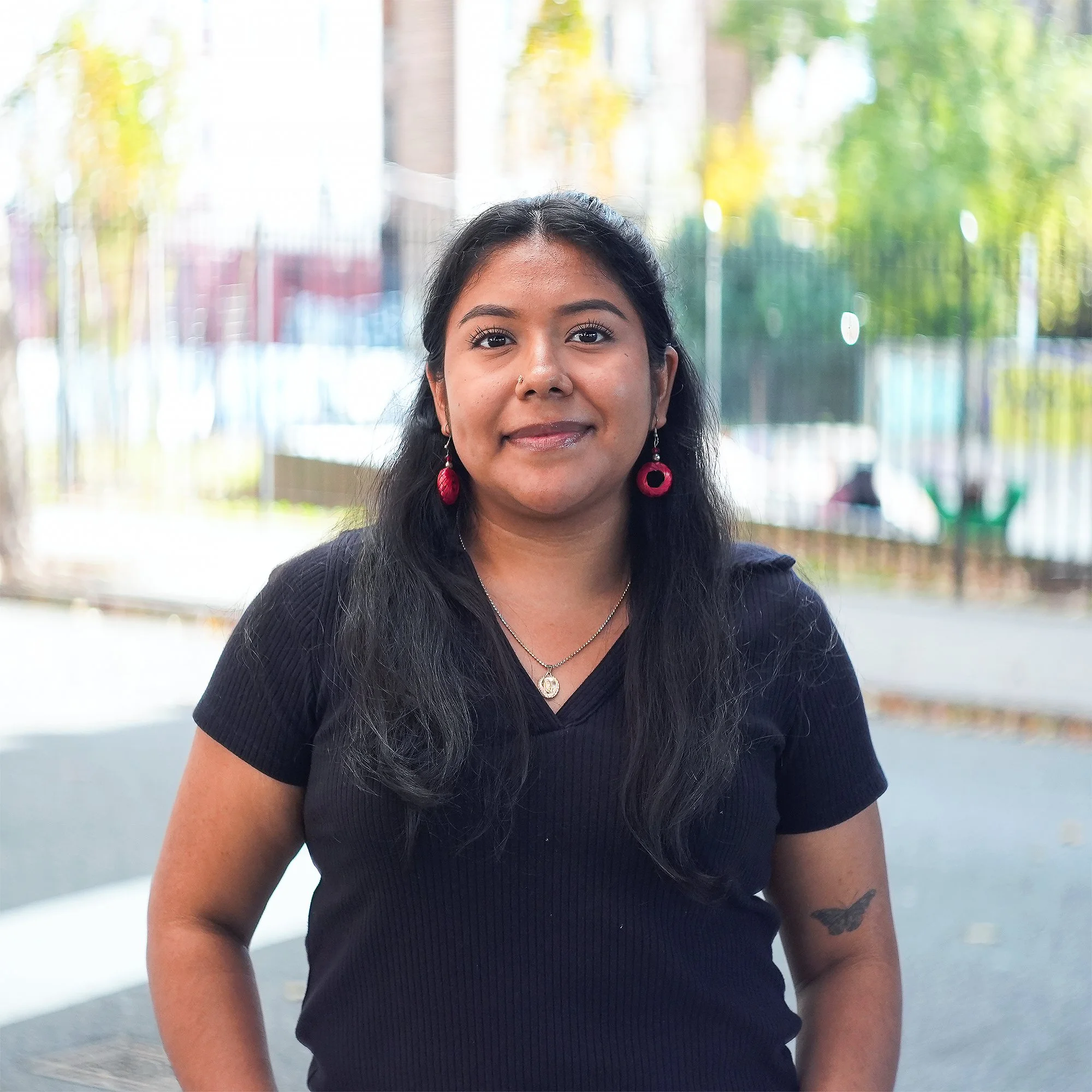   Leslie Villegas  
Volunteer Program Manager 