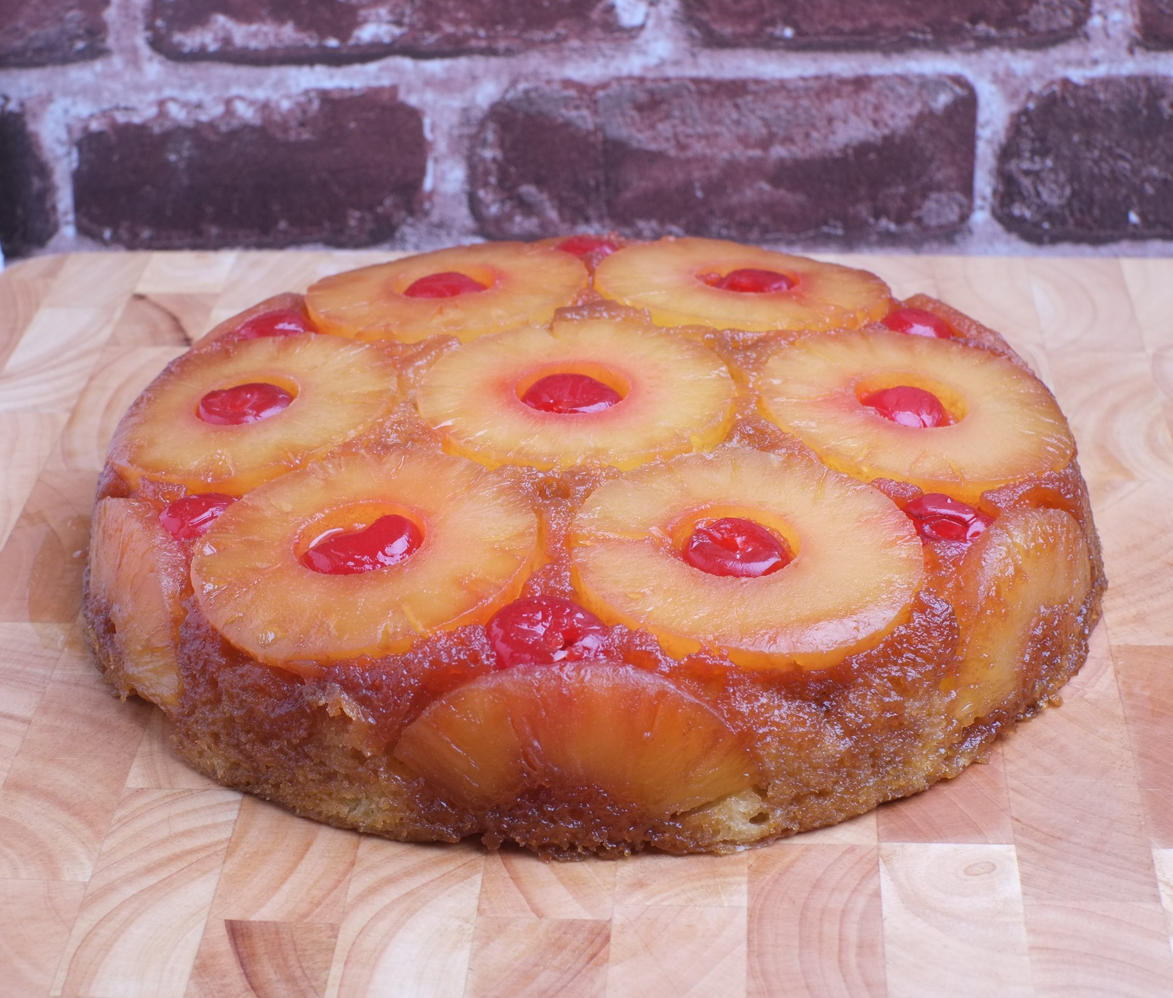 Skillet Pineapple Upside-Down Cake Recipe