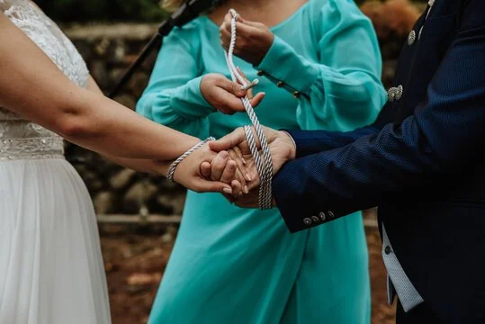 Handfasting: The Ancient Tradition