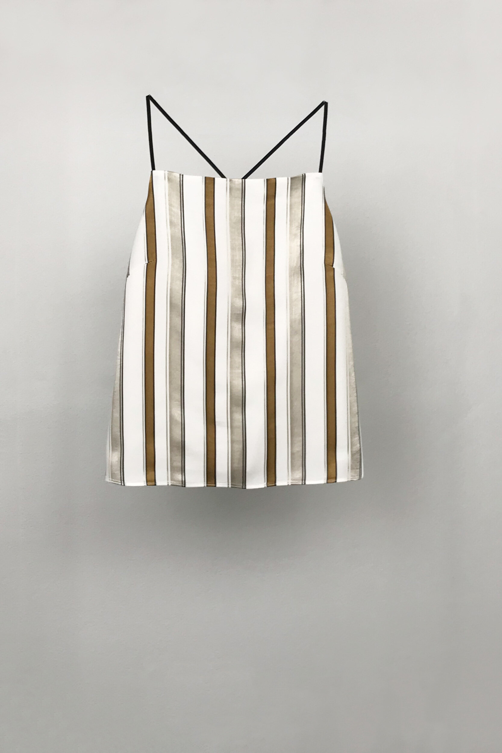 2021-0403-Toni-VT-stripe.jpg