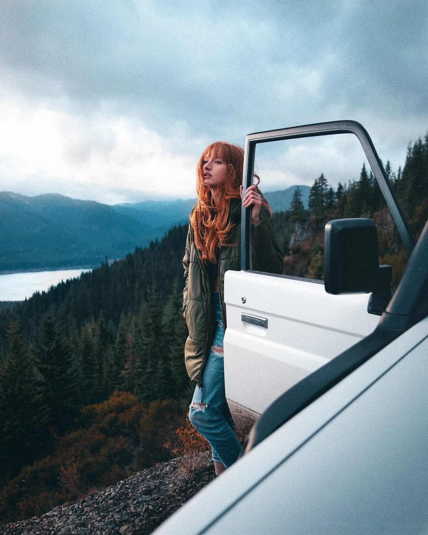 Swept away.

The weather is back to being moody ALL the time here in Washington and tbh I&rsquo;ve been loving it. Give me that rain and fog and all the feels and I&rsquo;m happy 🖤

Shot with @liishenn miss you!!

#photograph #photography #photograp
