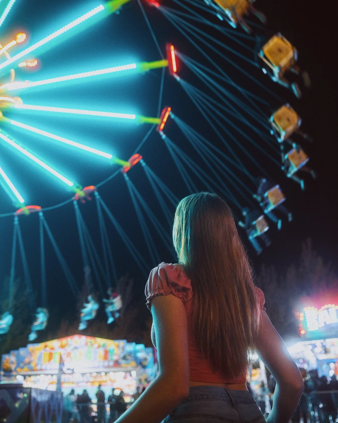 Friday night lights ✨

Just snapping a few blue hour photos at the local fair one year. It was surprisingly hard to shoot here with all the crowds! Definitely not a photoshoot location for the weak, ha.

Also remember I spent close to $50 trying to w