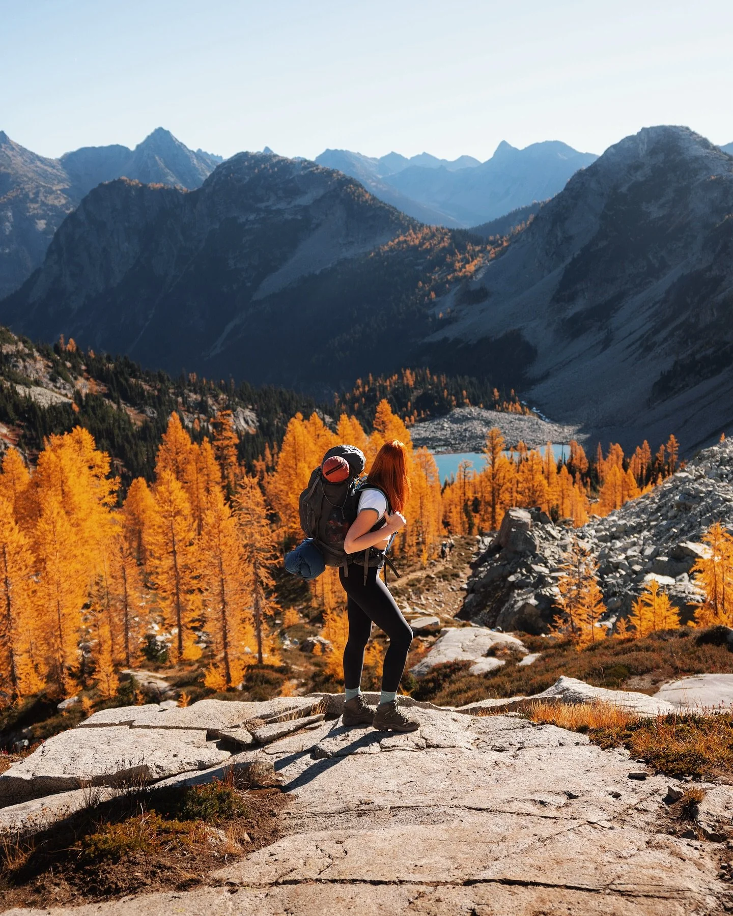 Find me in the mountains 🏔️✨

Larch season in WA went SO fast this year! I was traveling and missed it completely, but that makes me even happier I was able to go on a little backpacking trip during peak fall last season.

These photos will have to 