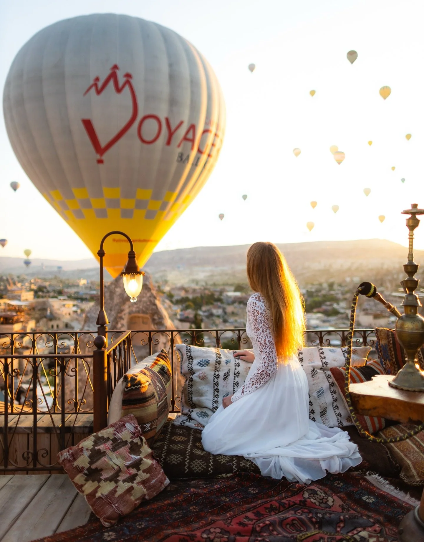 Welcome to Turkey 🇹🇷✨

Throwback photo set to one of my all time favorite countries. Hot air balloons, hot springs, stunning cities, delicious food, and of course some wild landscapes too.

These images are from over 6 years ago now&hellip;think it