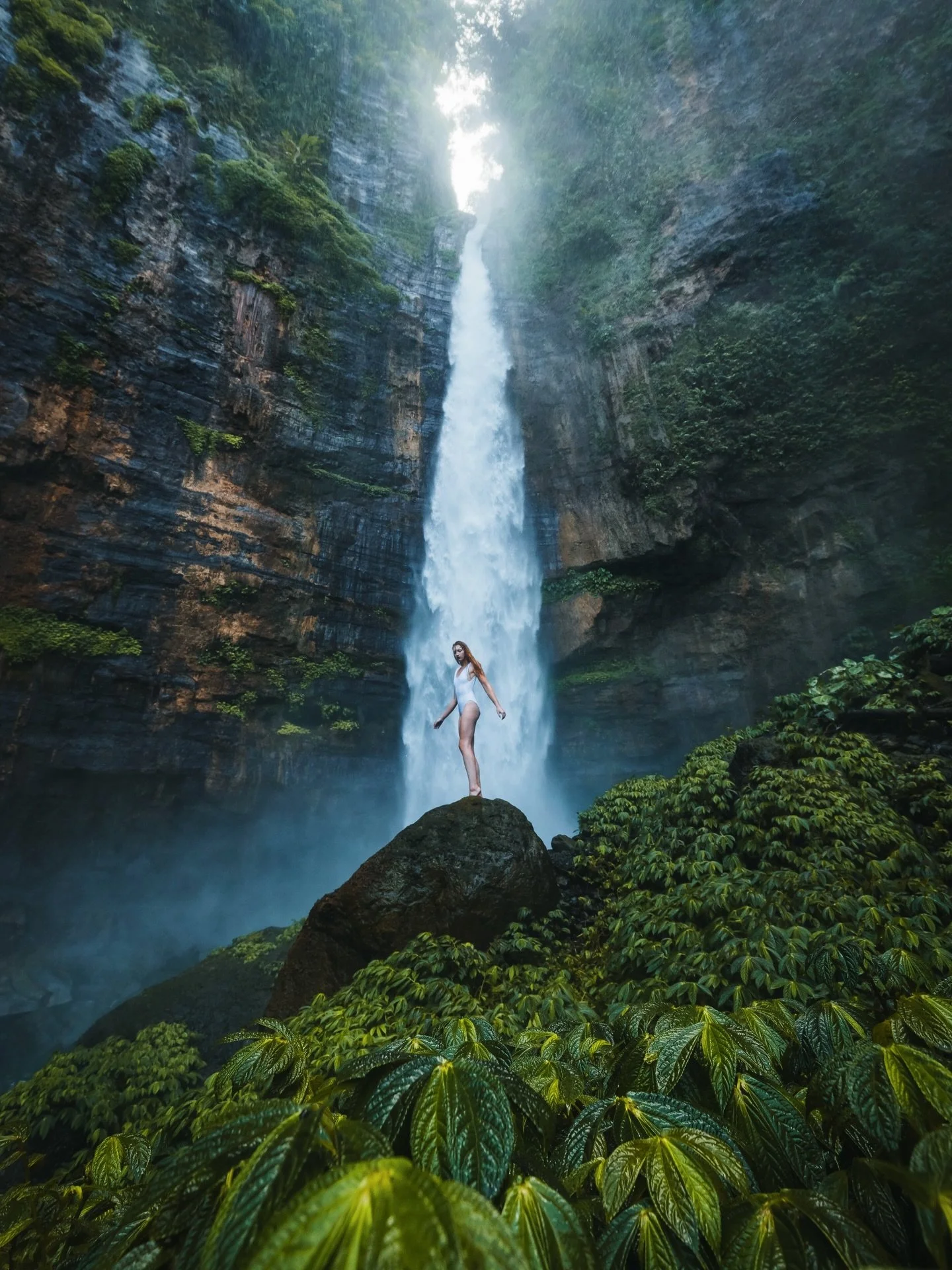 Deep in the jungle 🌋🍃

I can&rsquo;t think of anywhere else in the world where you can go to a massive waterfall right below the base of a volcano. East Java is truly something else.

If you&rsquo;re ever in Indonesia, highly recommend getting out 