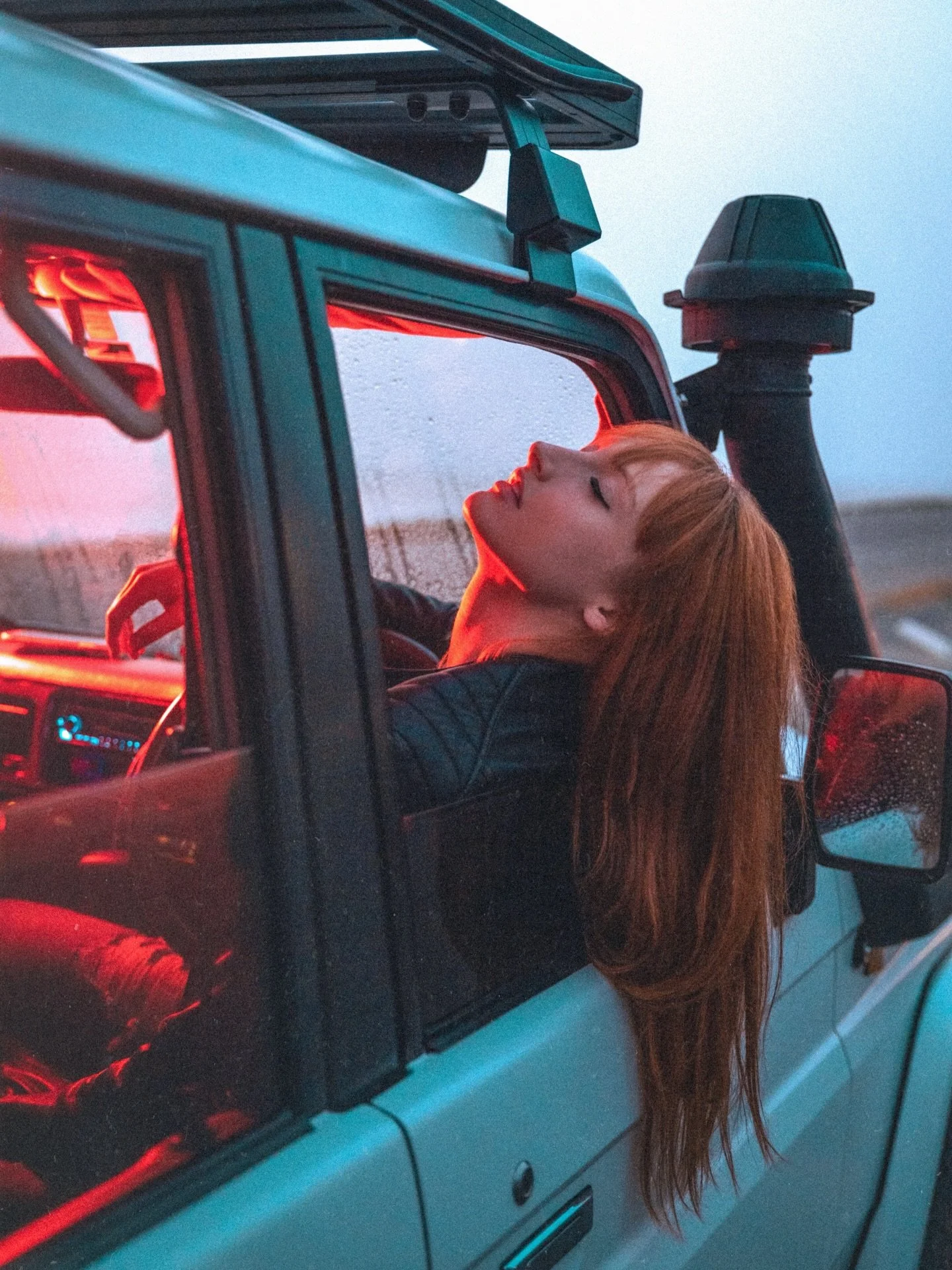 The open road.

Can&rsquo;t for summer nights car camping under the stars 🌙

One day I&rsquo;ll build out another crazy adventure rig like the Prado but for now the RAV4 will have to do, ha!

#toyotaprado #photography #travelphotography #femalephoto