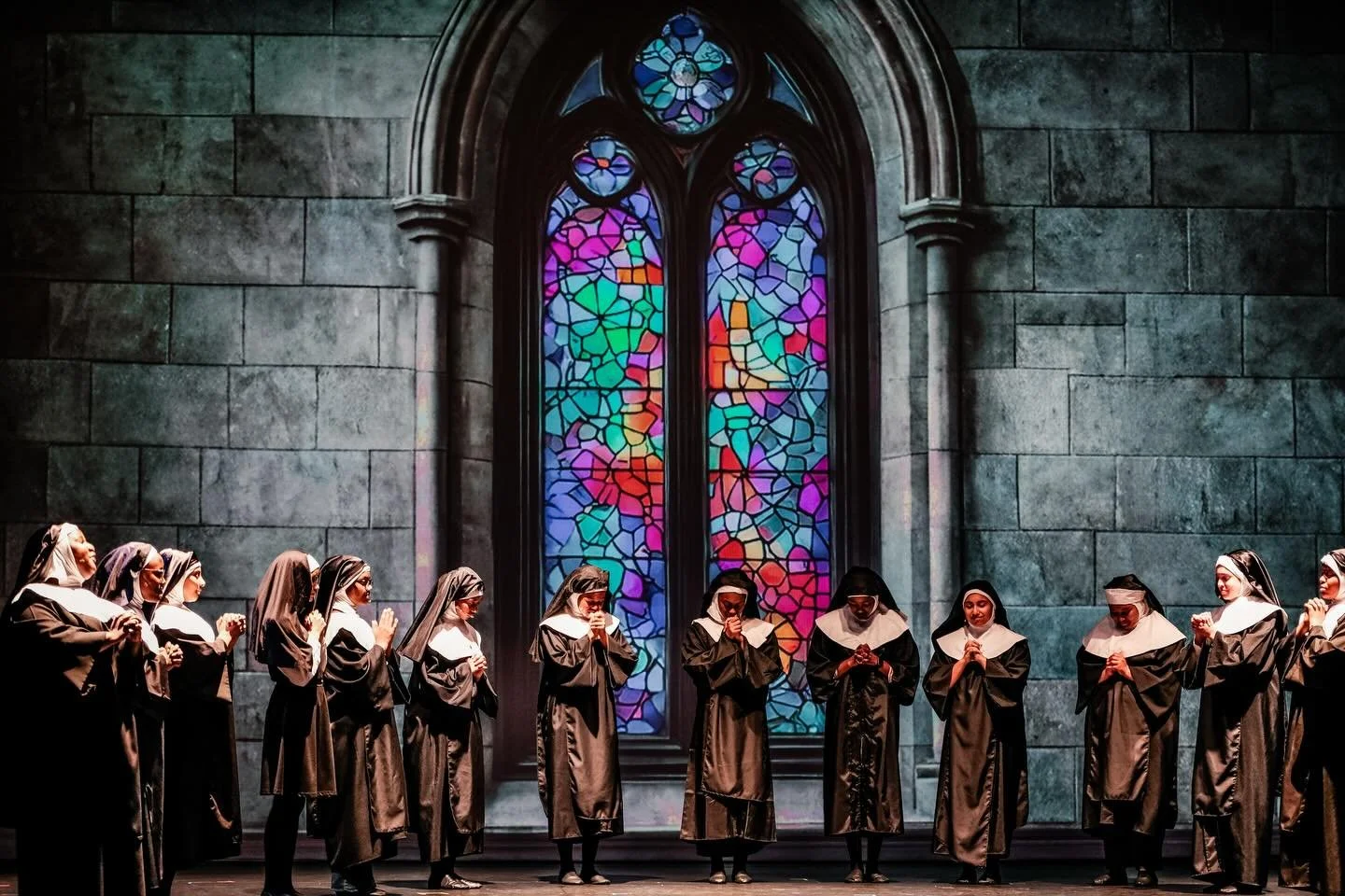 Merry Christmas Eve from the Sisterhood.

#sisteractjr
#dontmissabeatjax
#broadwayexperiencejax