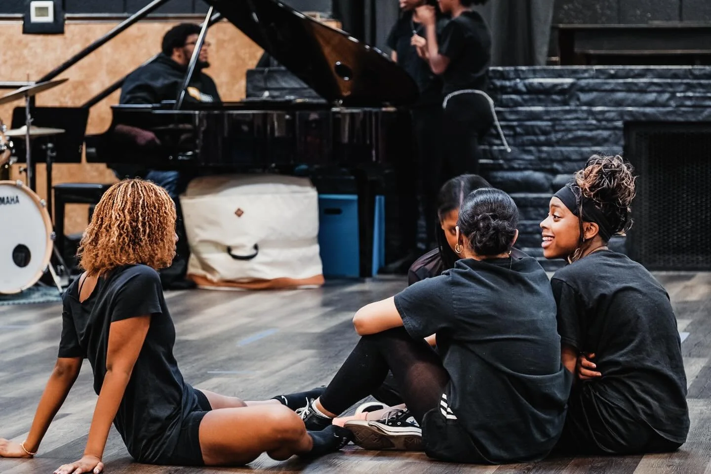 It&rsquo;s Monday once again, but this week, schools in Duval County are closed for Spring Break. 

Students also do not have school on Monday, March 23 for employee planning.

Happy Spring Break! 😍