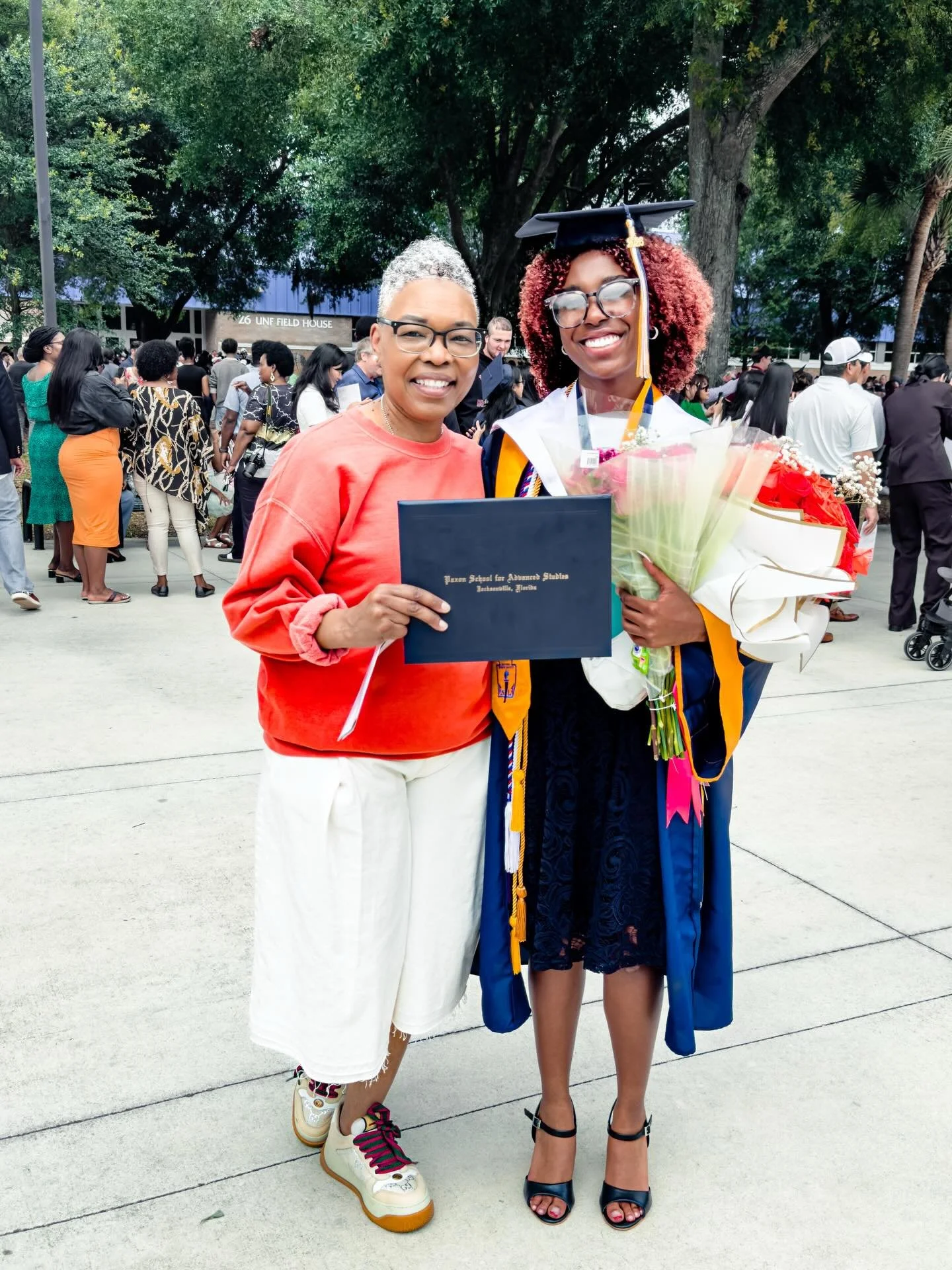 Happy Graduation Day McKinley from your family at Don&rsquo;t Miss A Beat. We are so proud of you!! 😍🎓🧡

#dontmissabeatjax 
#paxsongrad
#dmabalum