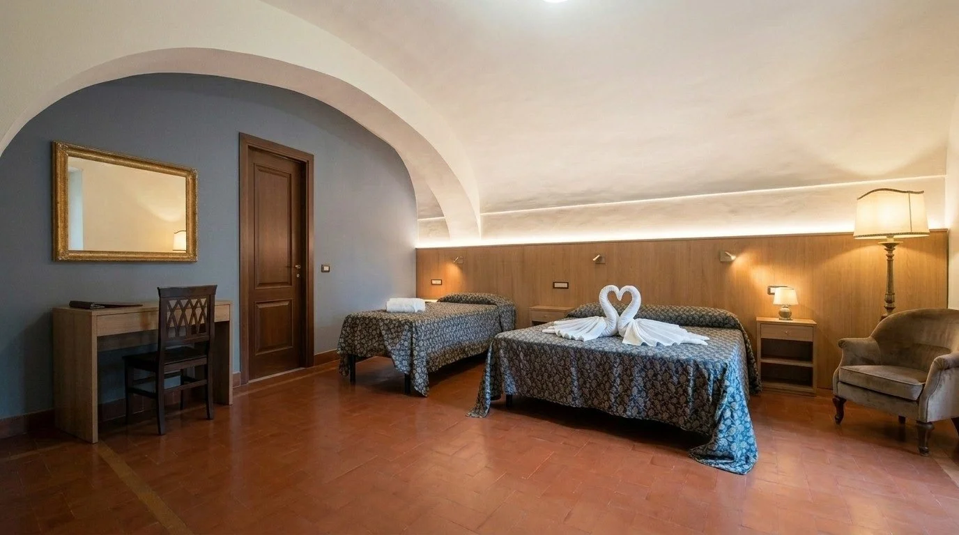 Room 5 - triple standard with bath.jpg