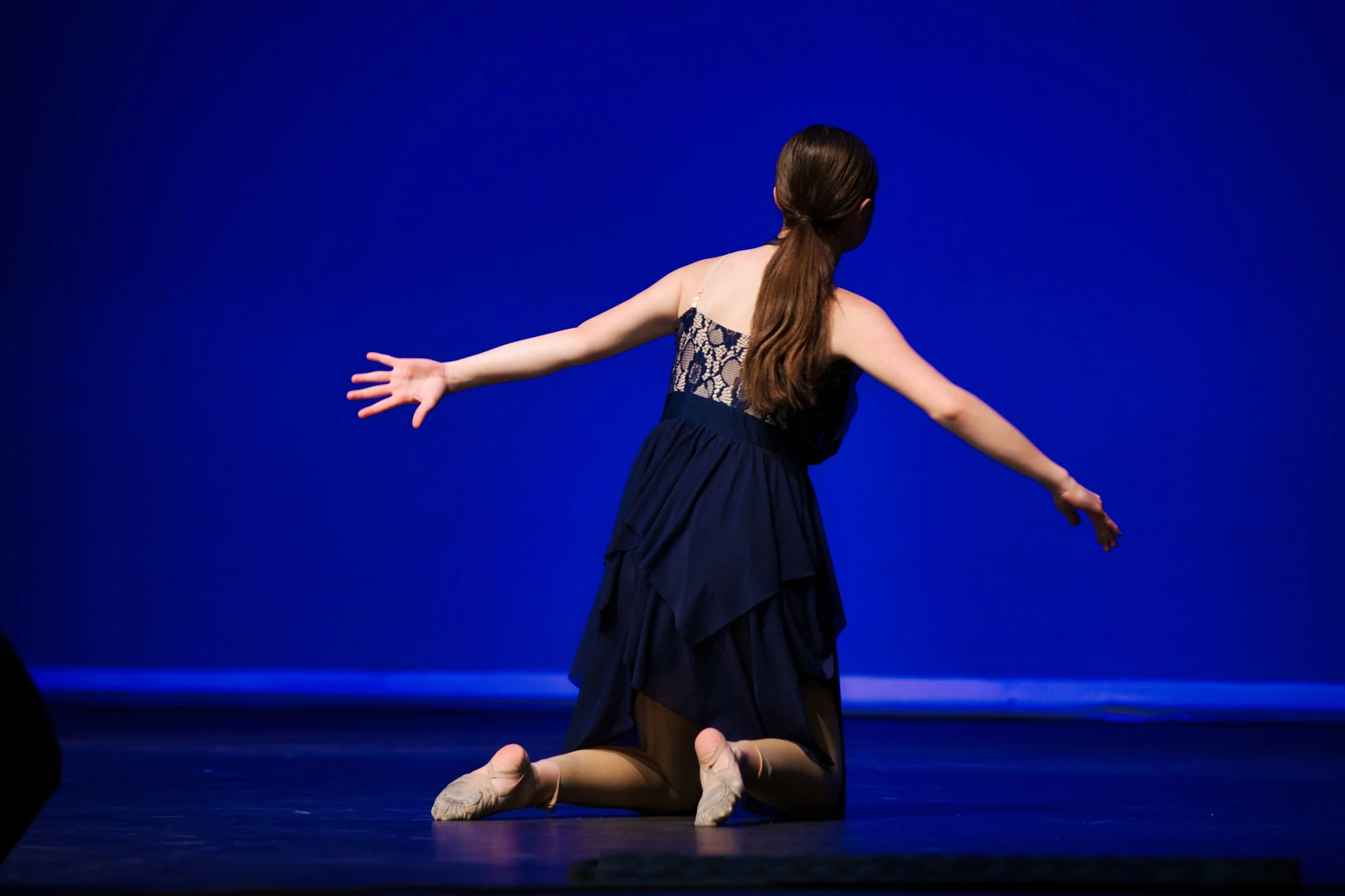 Entertainment Stage - | Photographer Dylan McDonald | IMG_2037.jpeg