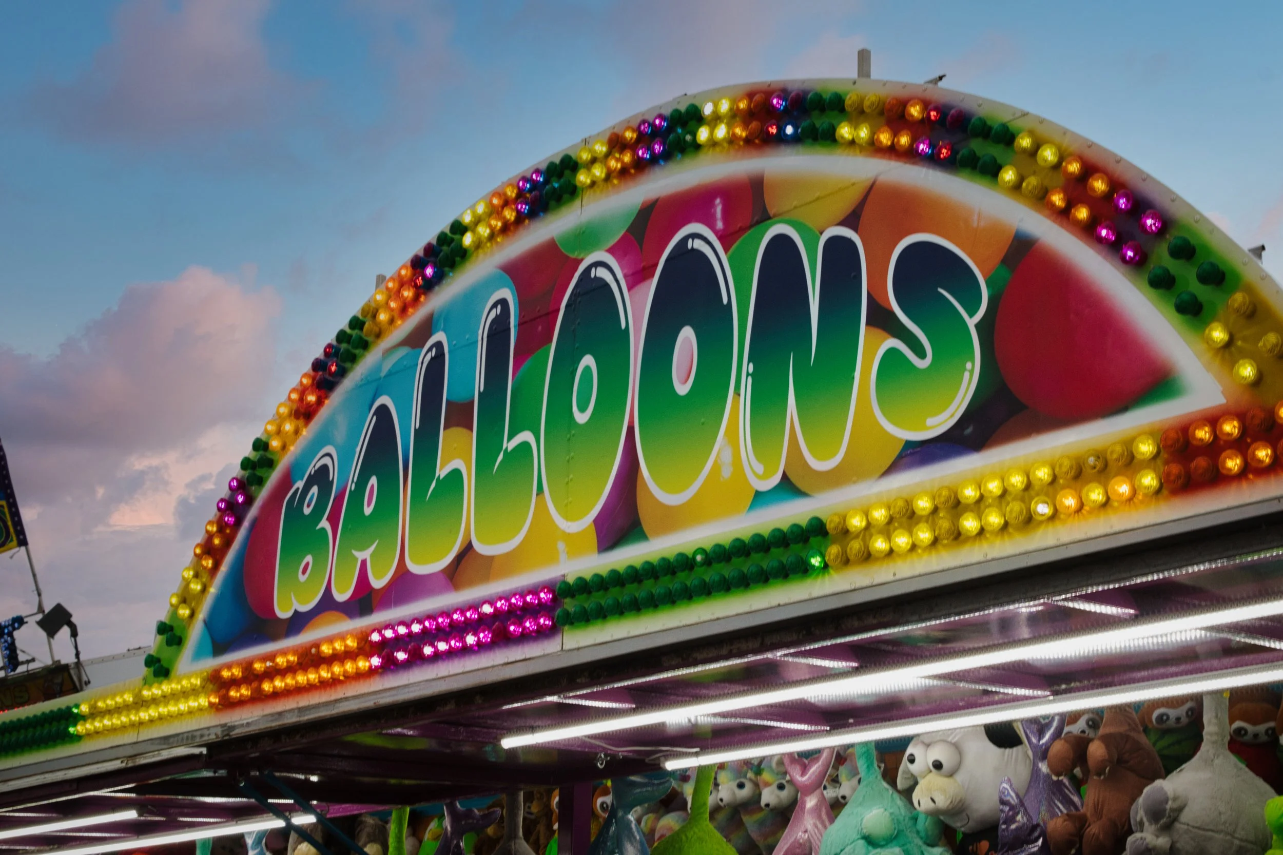 Midway - | Photographer Dylan McDonald | IMG_1733.jpeg