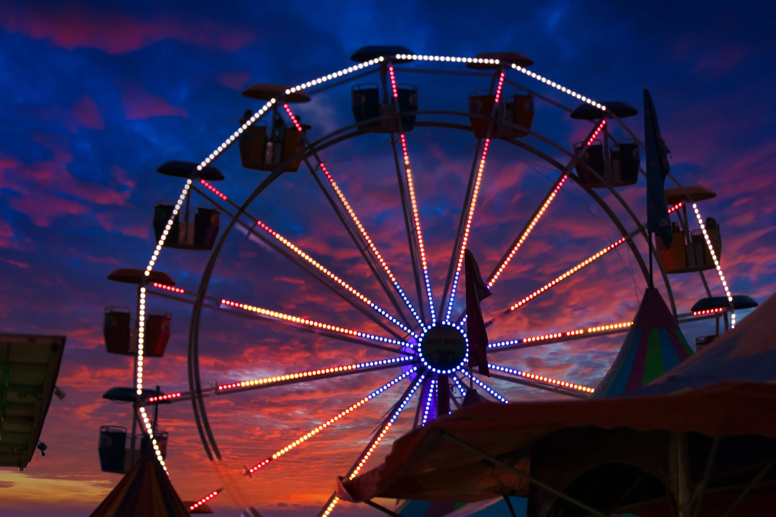 Midway - | Photographer Dylan McDonald | IMG_0926.jpeg