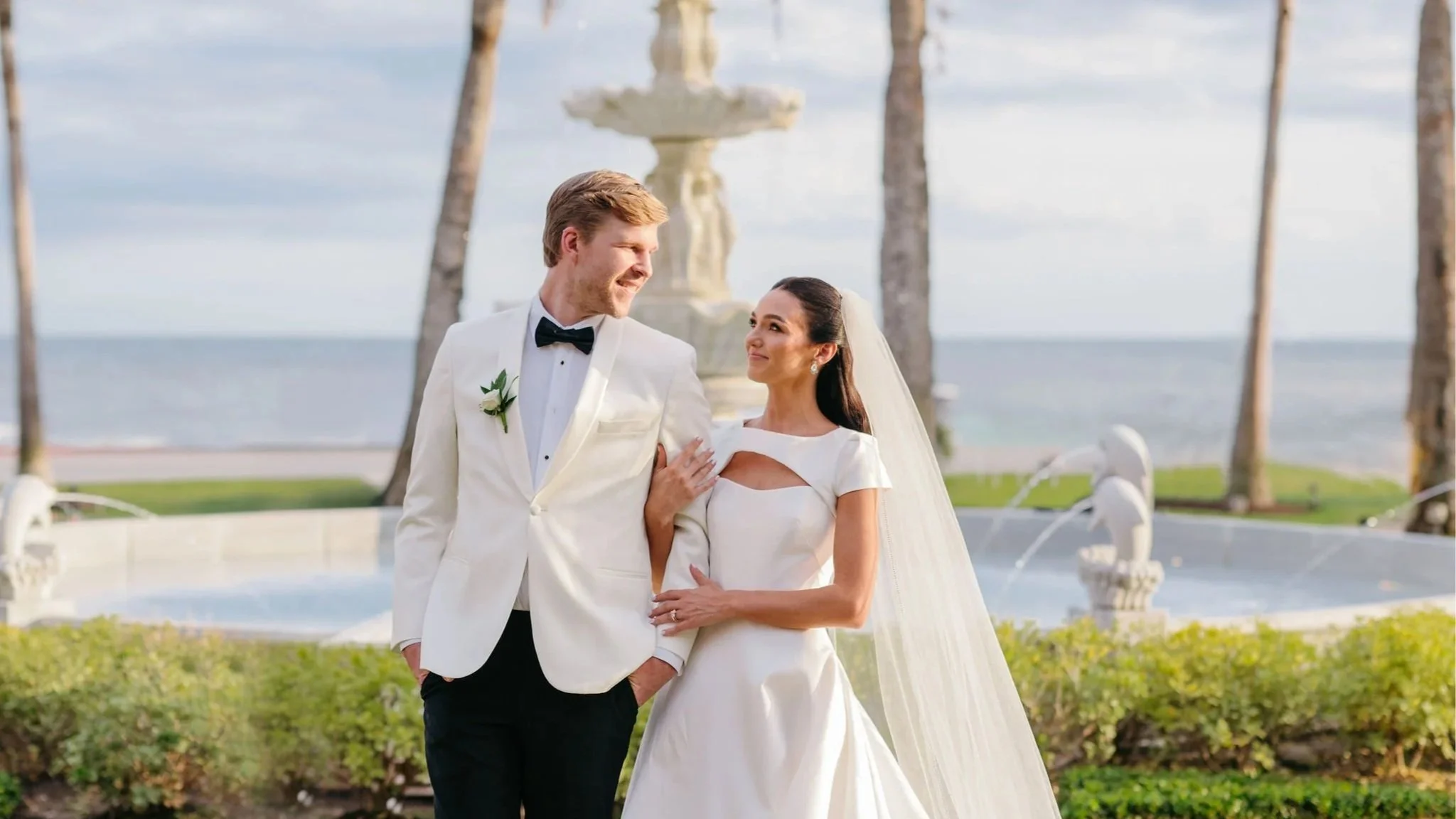 251025_Wedding_TheMoores_Previews-55.jpg