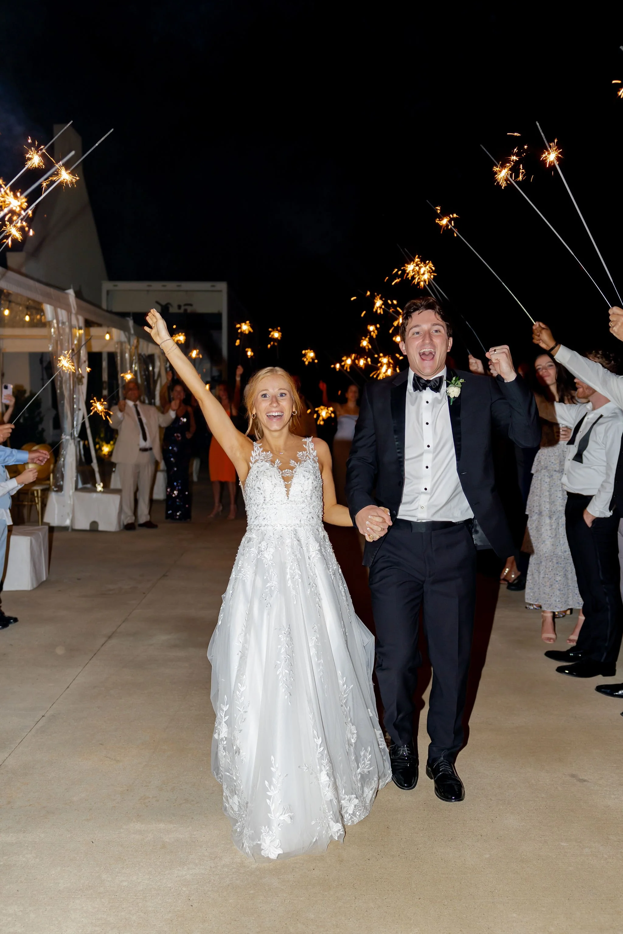 AJP_TheTesareks_Wedding-948.jpg