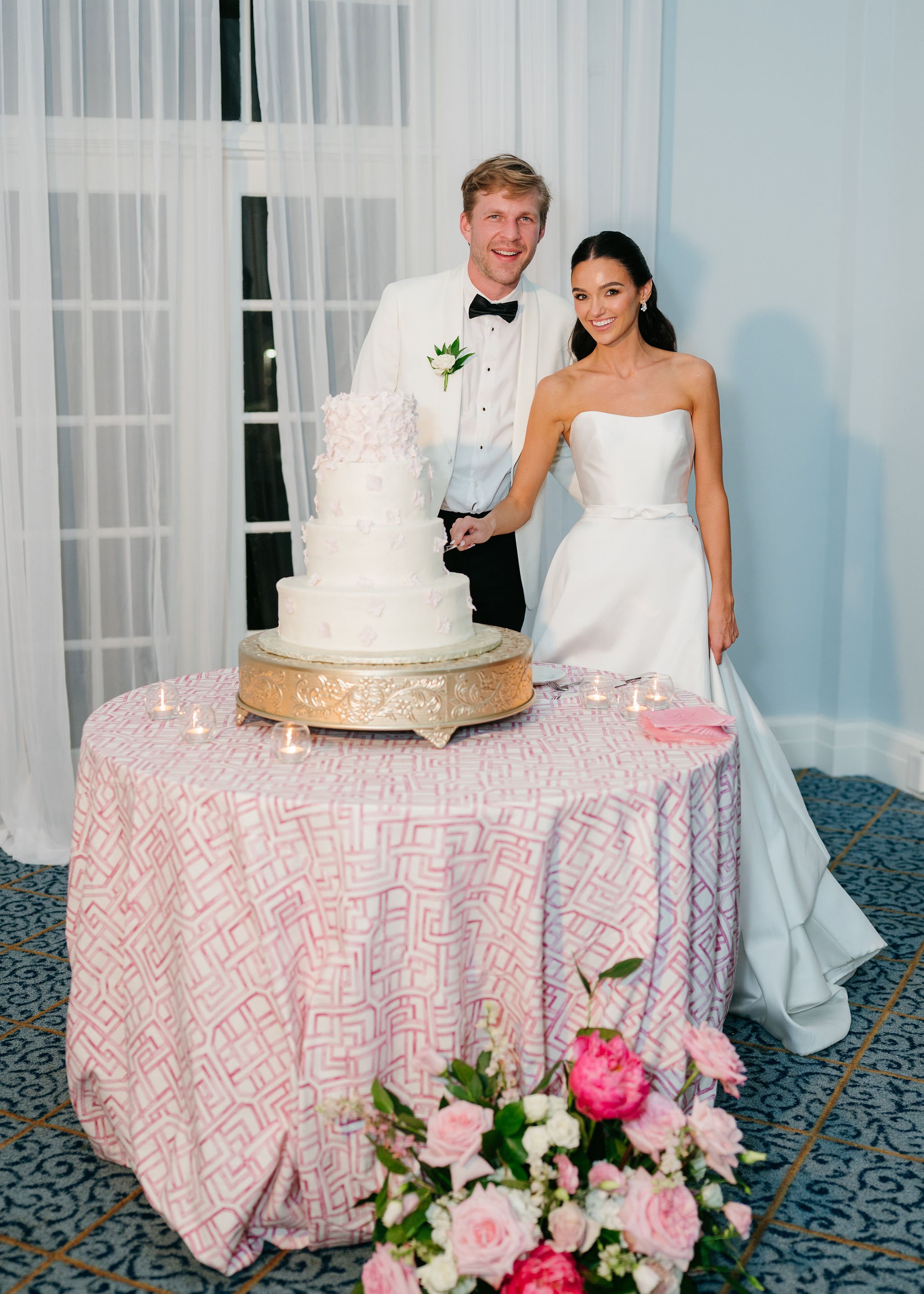 251025_Wedding_TheMoores_Reception-182.jpg