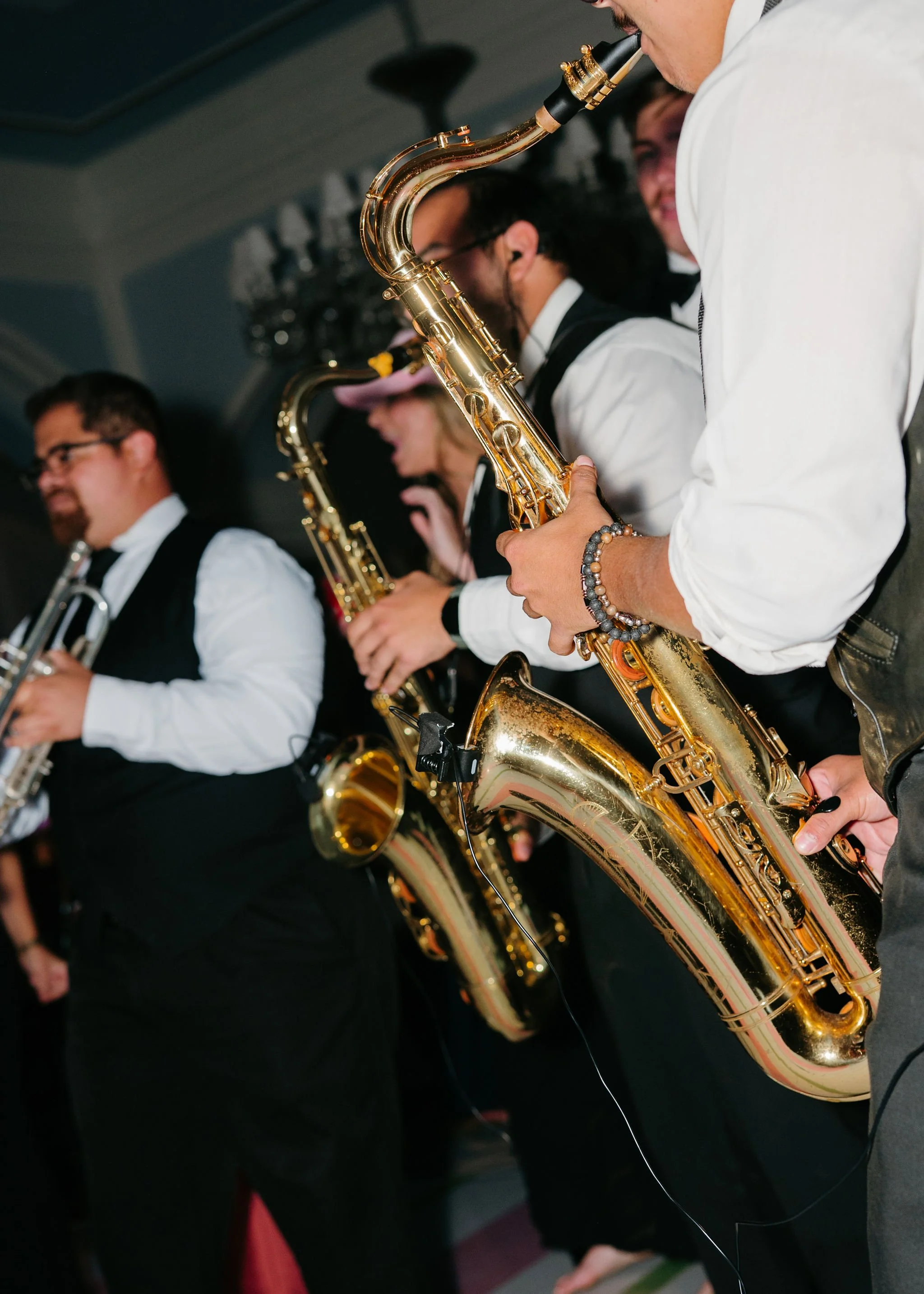 251025_Wedding_TheMoores_Reception-325.jpg