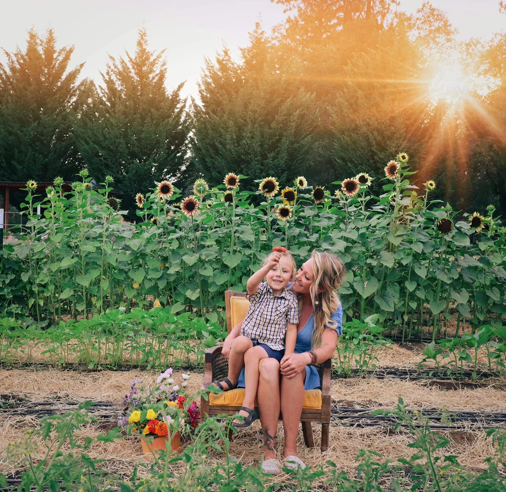 Photo Sessions — Electric Gardens