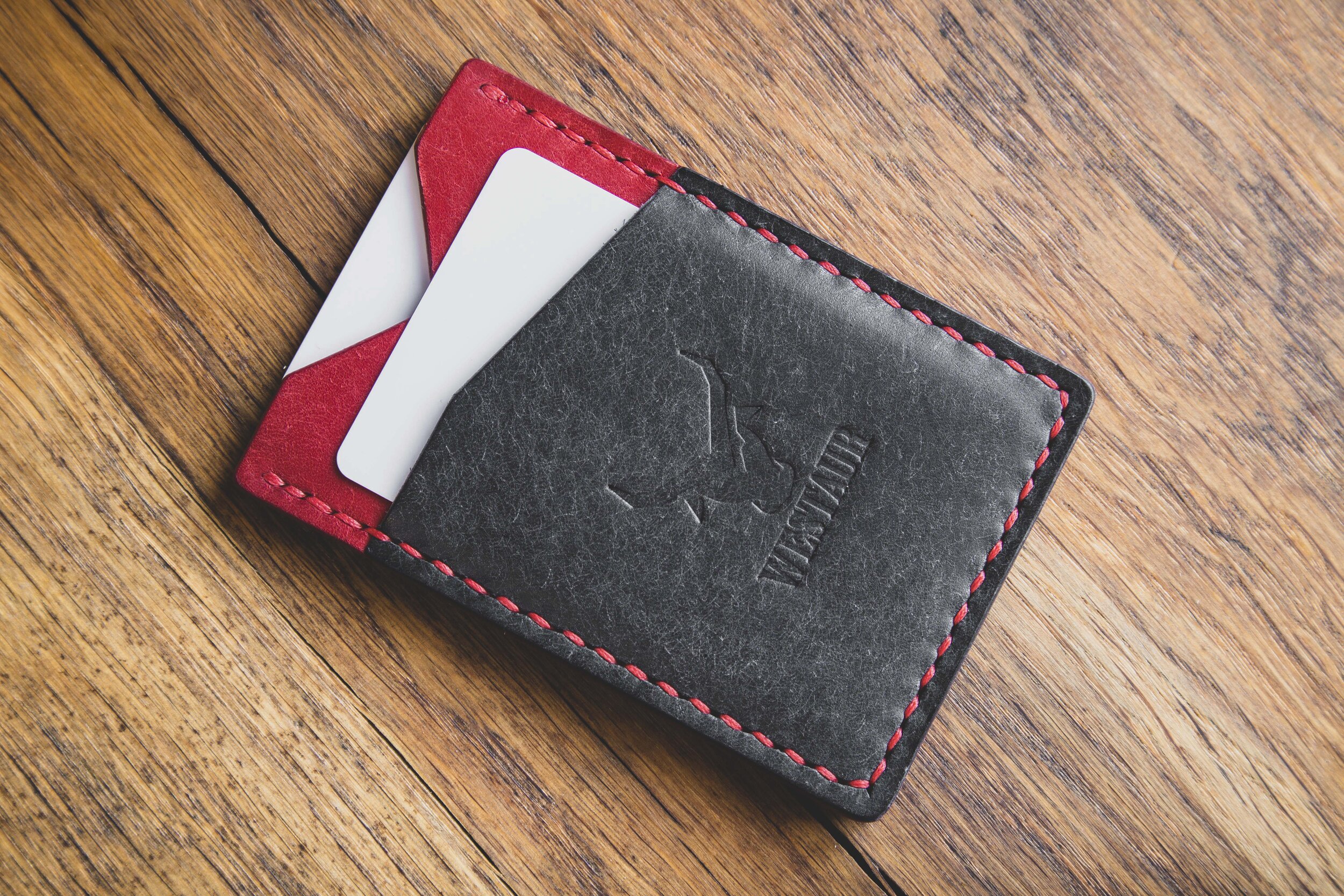 Apple AirTag Wallet - Minimalist AirTag Wallet — Westaur Leather Goods