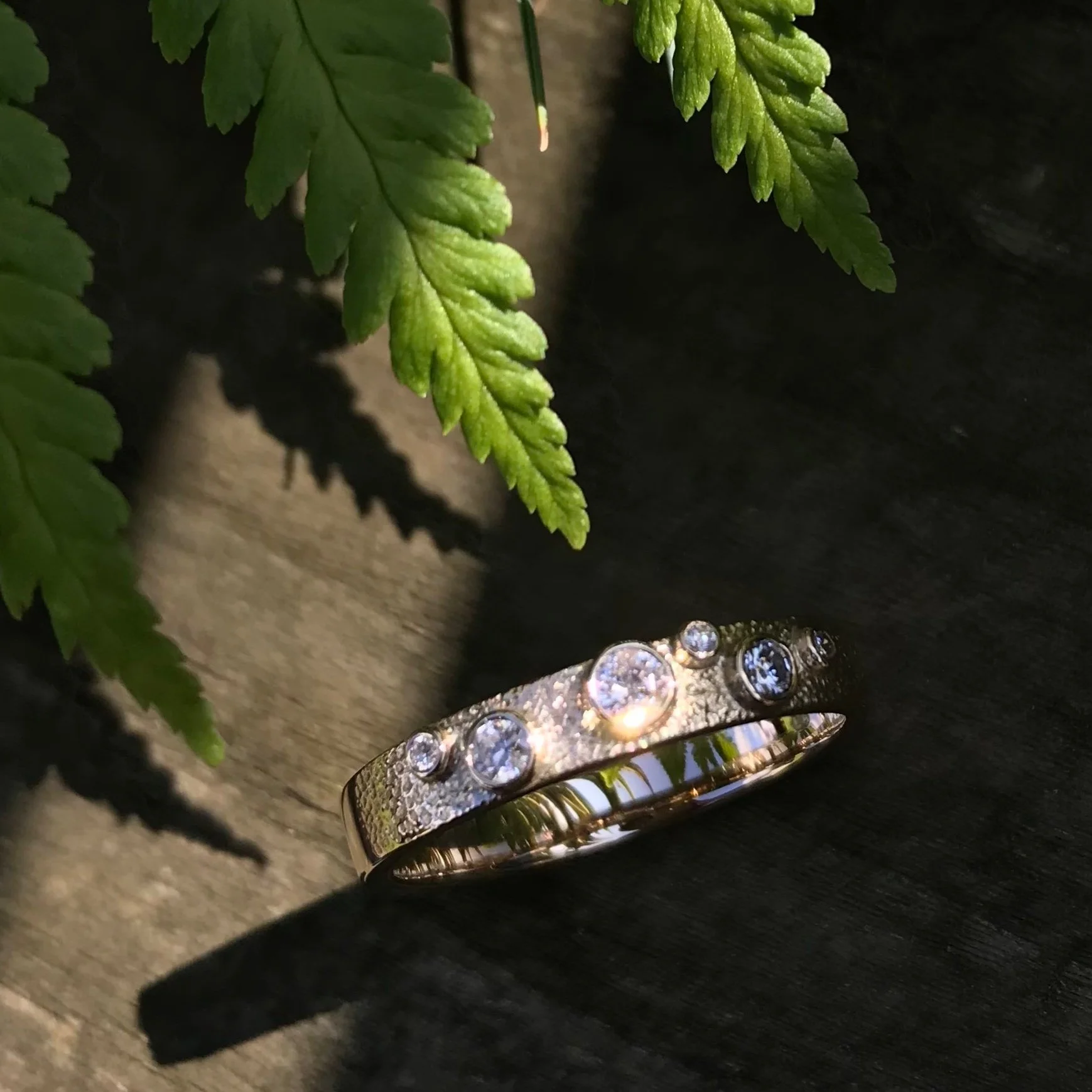 Rubover Diamond set ring