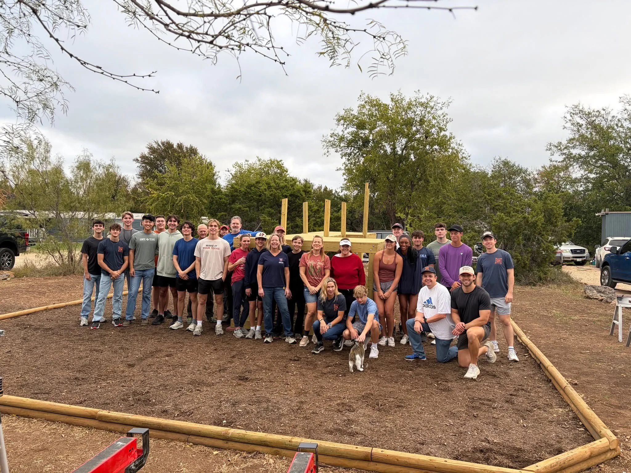 Another Amazing Saturday at Hudson Bend!  The harvest was truly plentiful!! 
We were blessed with an incredible mix of volunteers &mdash; our faithful CR crew, a couple of groups from the University of Texas, and our amazing YMSL families. What a gif