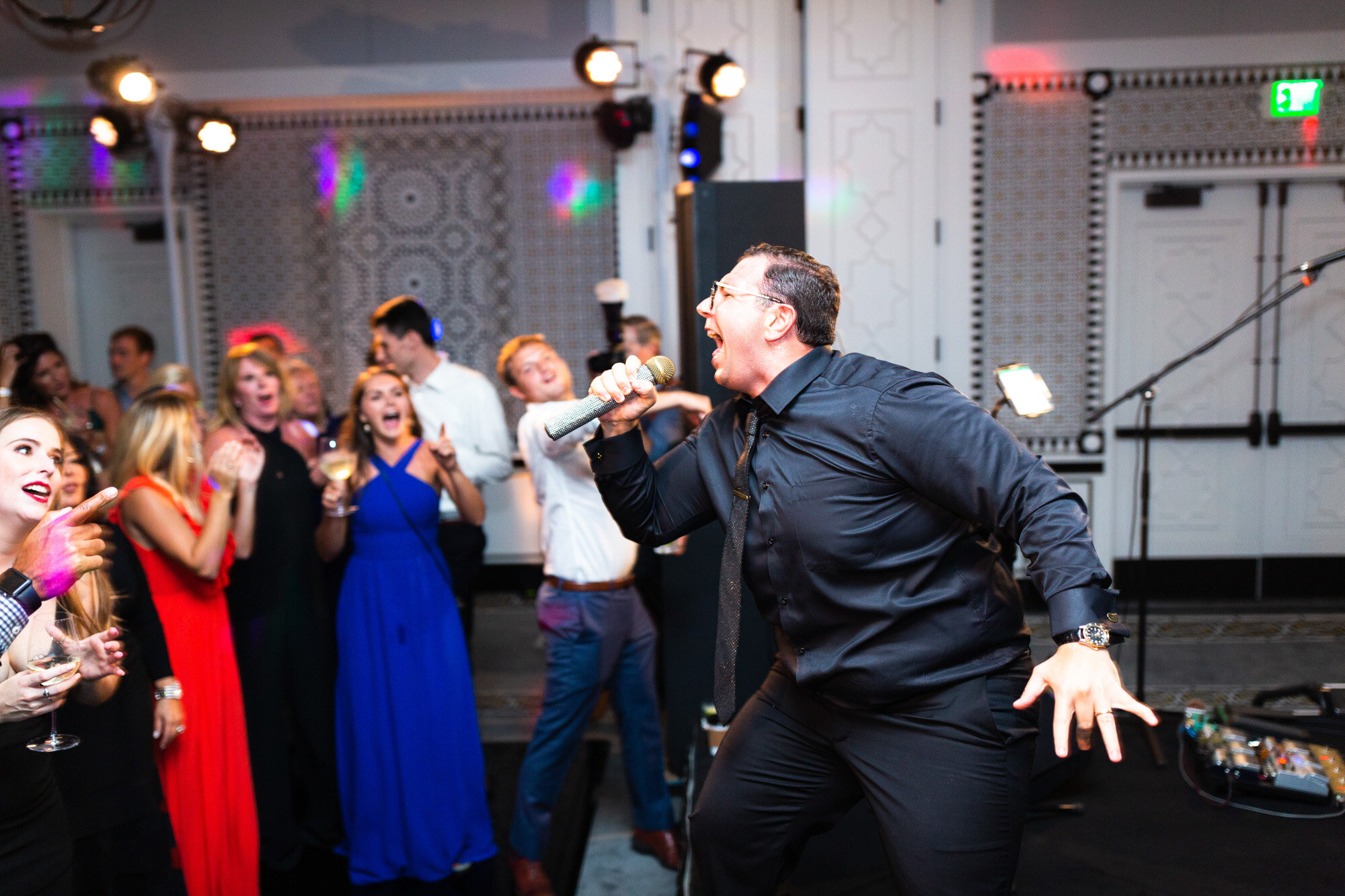 wedding-photography-timeline-denver-colorado-reception-first-dance-toast (9).jpg