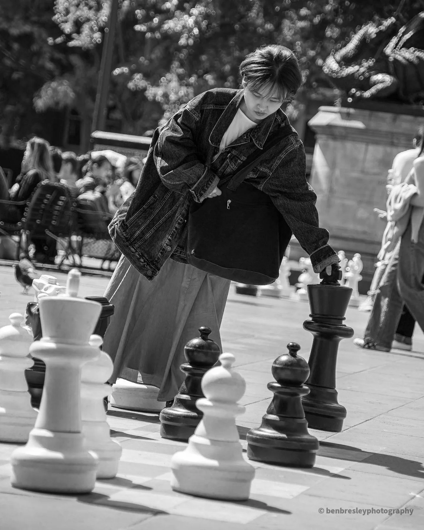 Checkmate.

#statelibraryvictoria
#library
#melbourne
#melbournecbd
#photography
#melbournephotography
#melbournephotographer
#peoplewatching
#visitmelbourne
#exploremelbourne
#peopleofmelbourne
#melbournecity
#chess
#checkmate
#chessclub
#outdooract