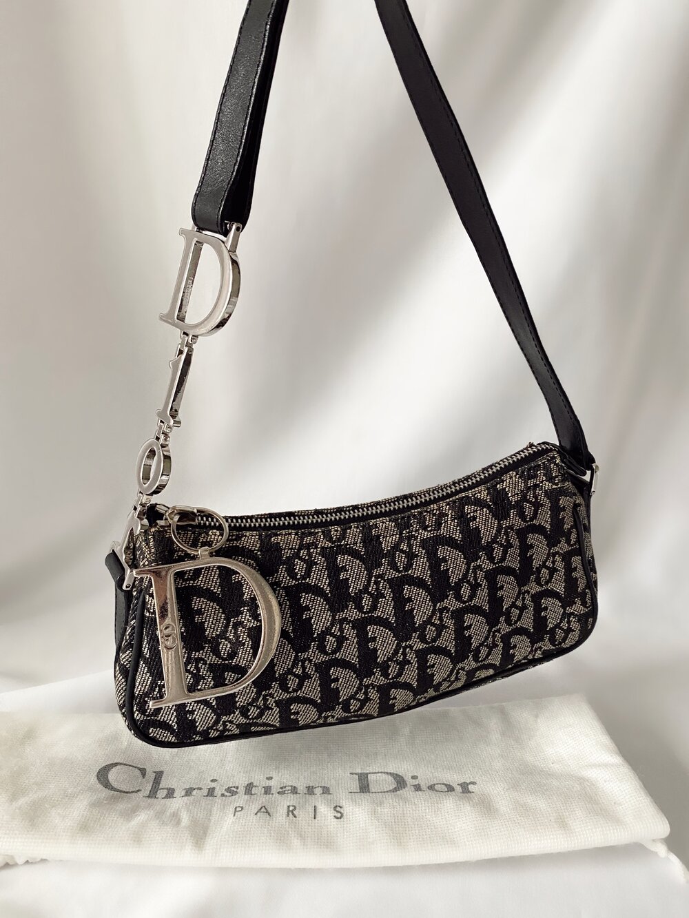 🦋SOLD🦋 DIOR TROTTER CHARM POCHETTE  Lady dior mini, Christian dior bags, Dior  clutch