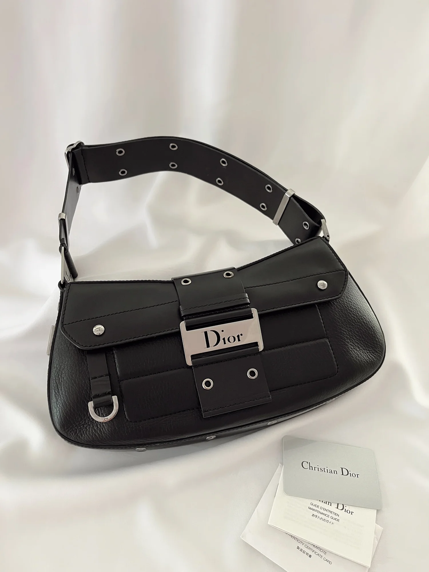 Dior Street Chic Columbus Shoulder Bag — Vic's Vintage