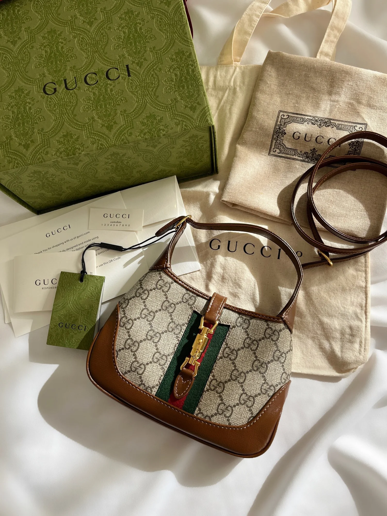 Gucci ハンドバッグ ジャッキー ヴィンテージ グッチ(GUCCI) ジャッキー(JACKIE) 中古 ハンドバッグ | 通販