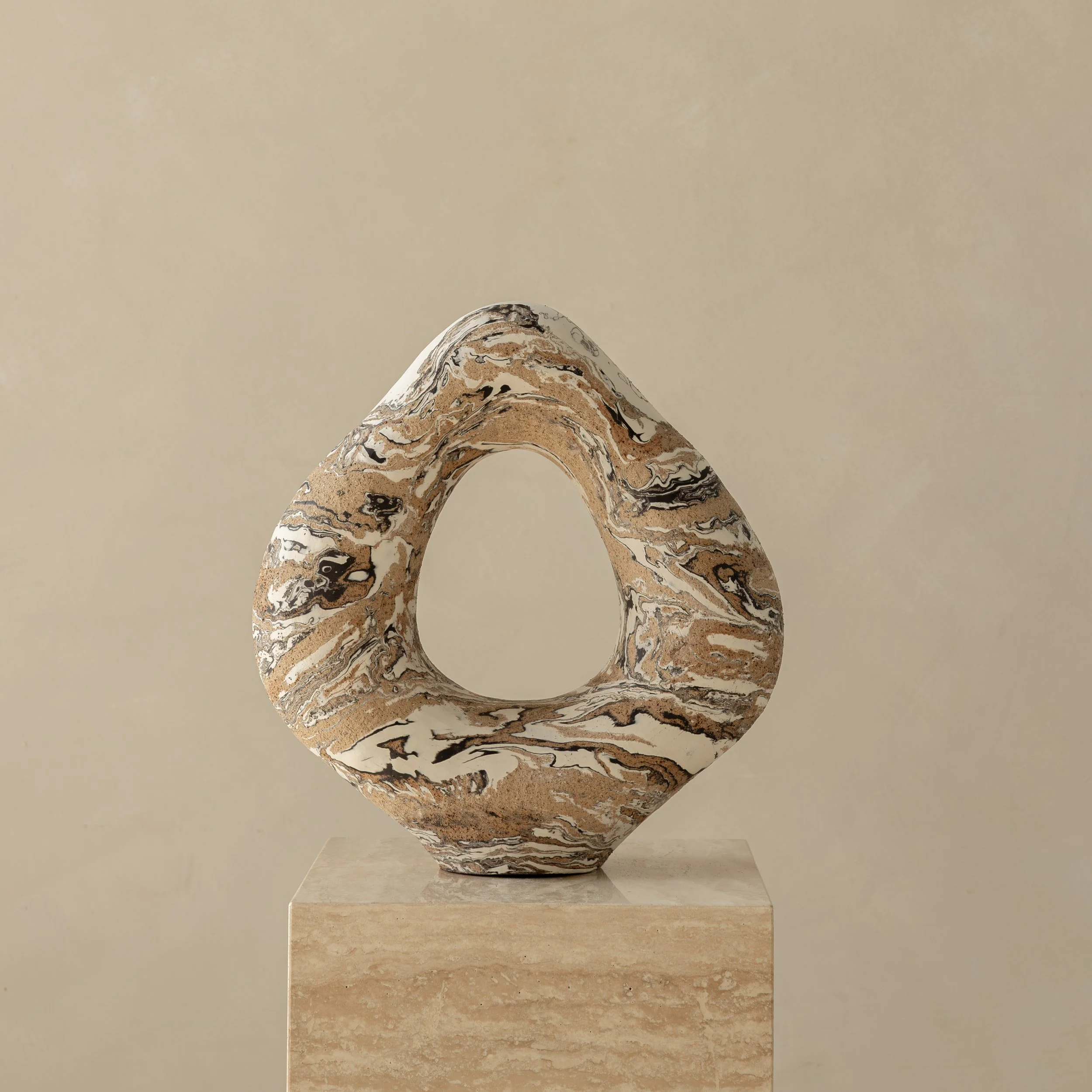 CMH-LeightonContemporary-NiokaClay-2.jpg