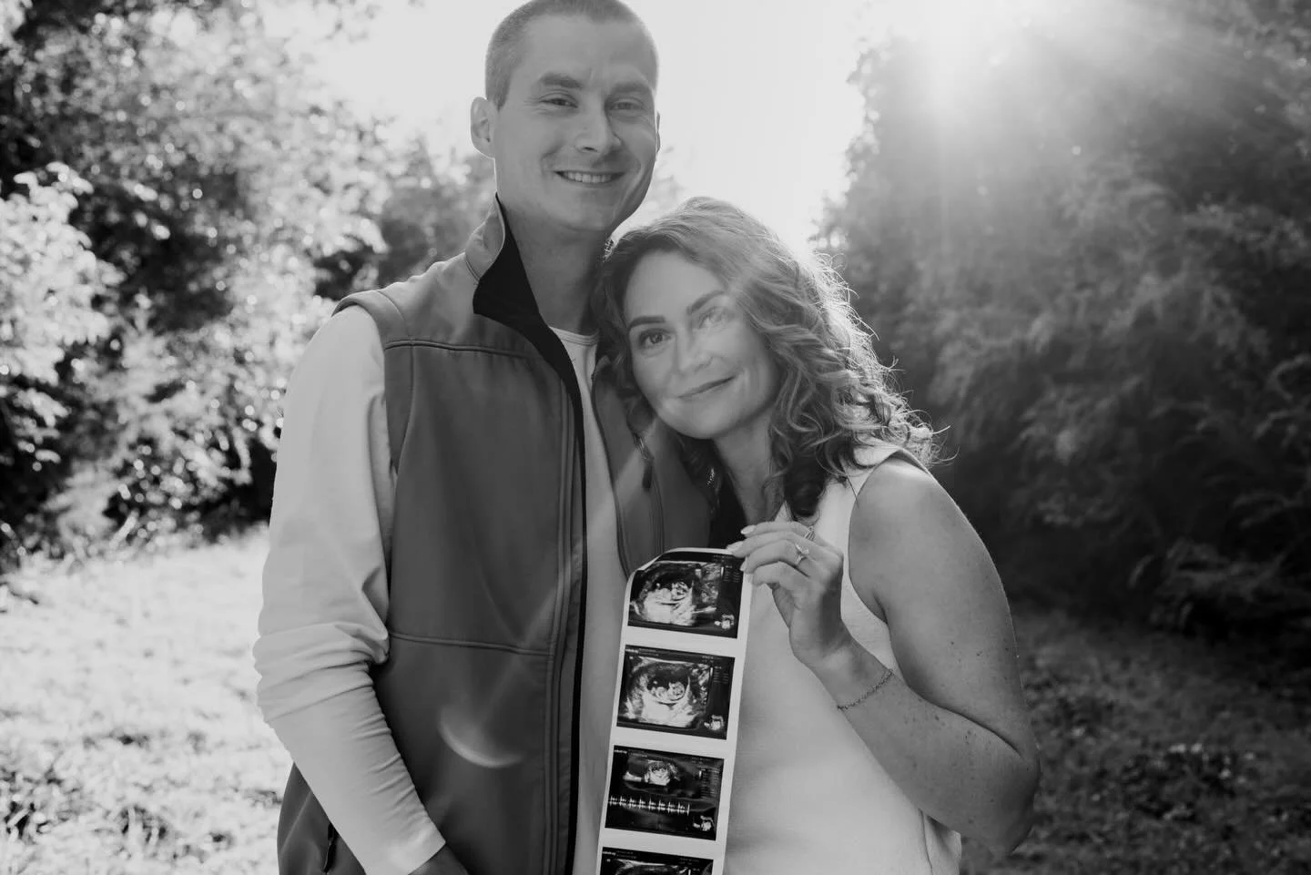 Some sweet moments of our favorite parents to be🤍