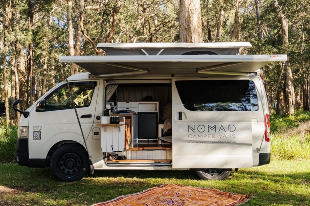 vans nomad