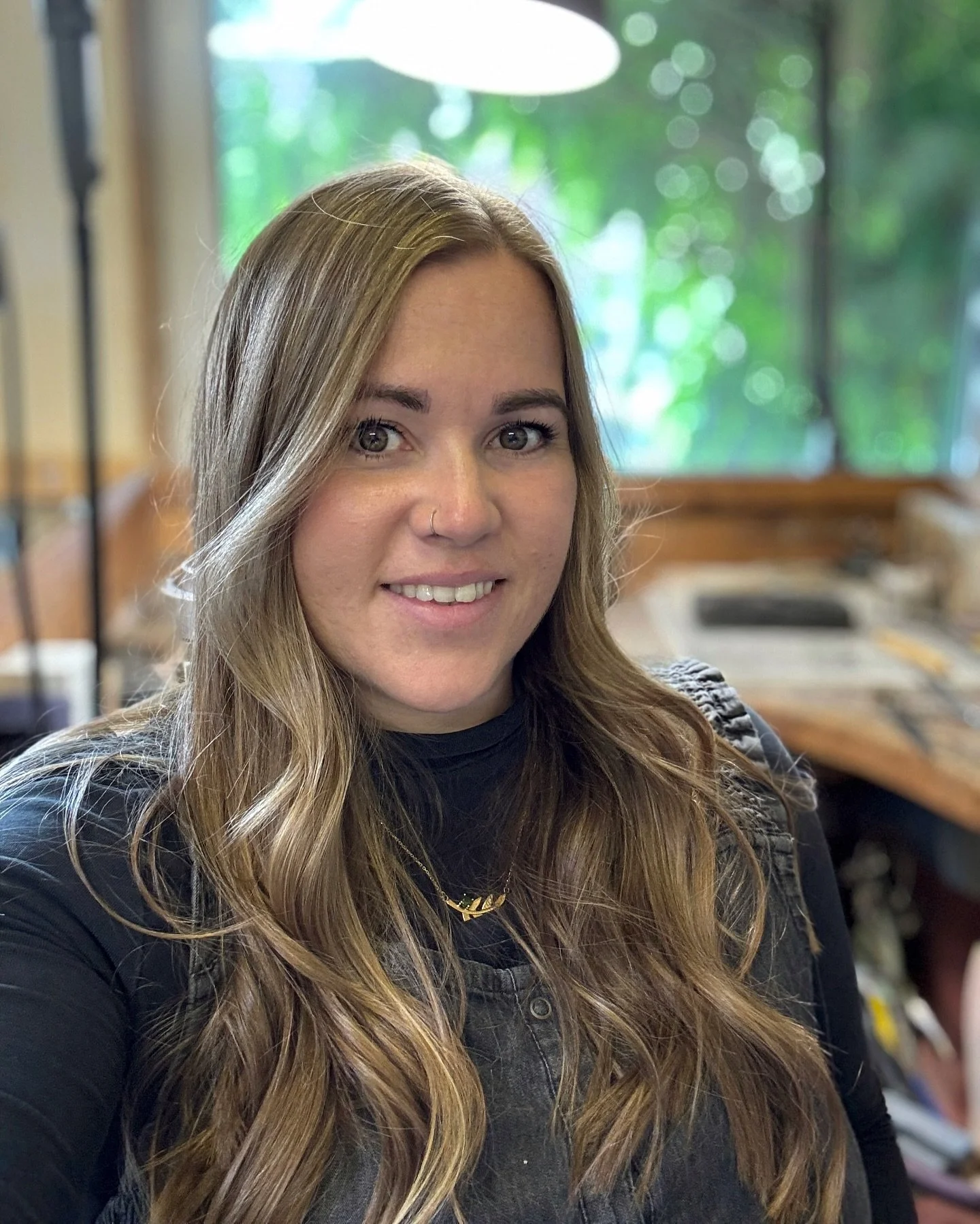 Had my hair done this morning by the stunning @birdbox_salon and I&rsquo;m in love with it!! Thank you so much Nicola 🫶🏻

So thought I&rsquo;d say hello as we&rsquo;ve had lots of lovely new followers 👋🏻 I&rsquo;m Emily the face behind Emily Dore